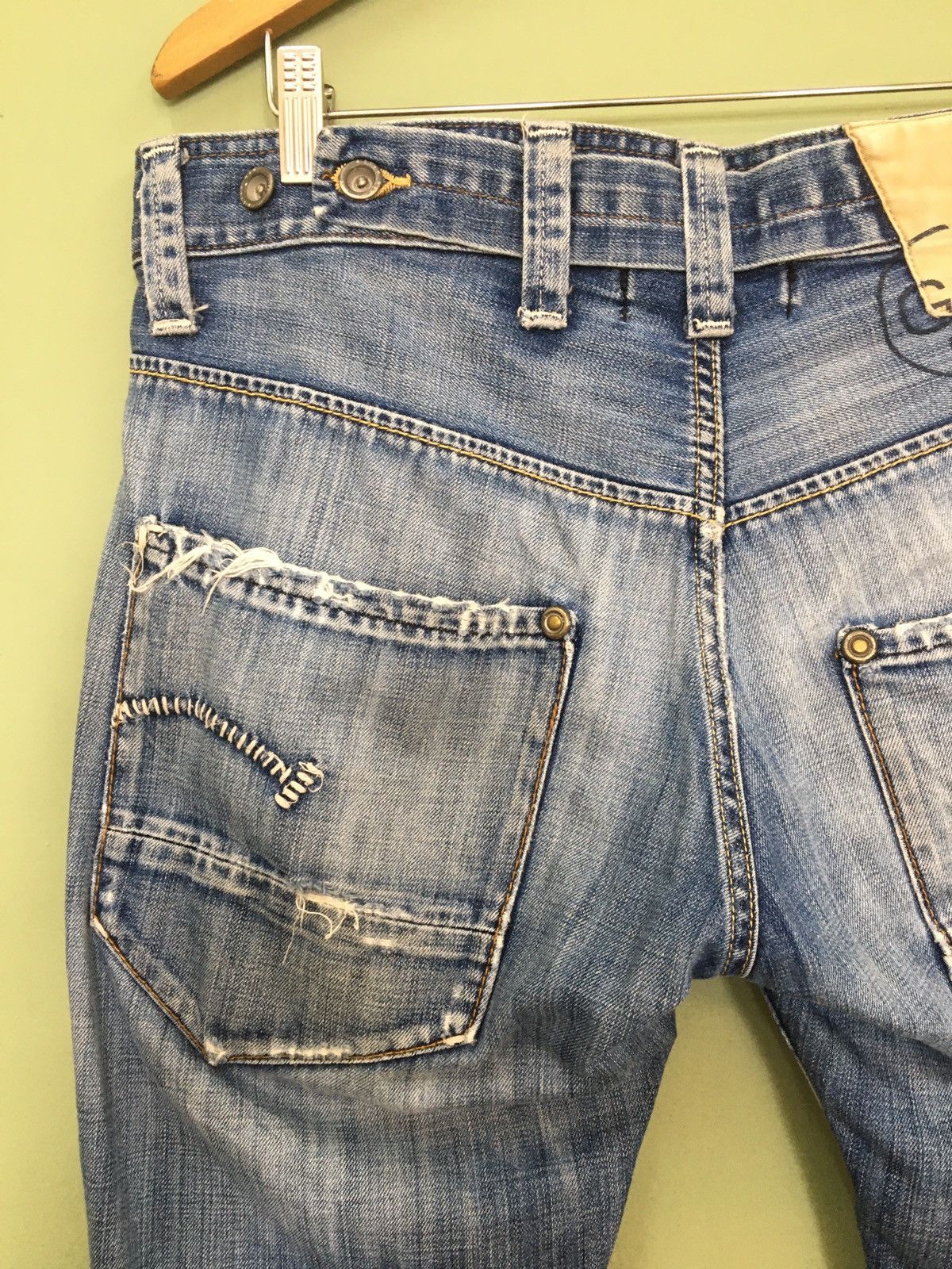 G-Star G-STAR RAW - RELAXED FIT DISTRESSED WASHED RIPPED JEANS Size US 33 - 9 Thumbnail