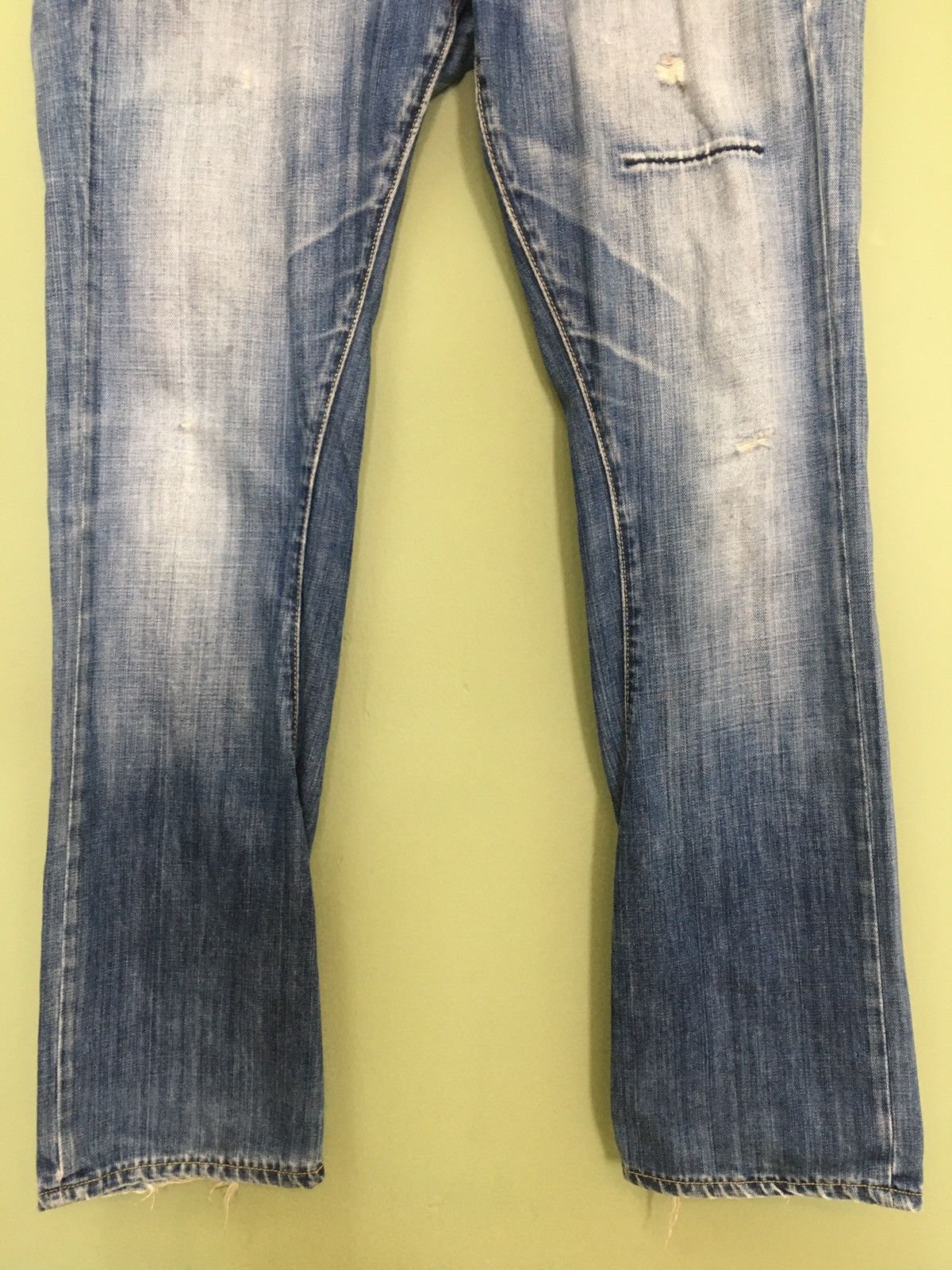 G-Star G-STAR RAW - RELAXED FIT DISTRESSED WASHED RIPPED JEANS Size US 33 - 4 Thumbnail