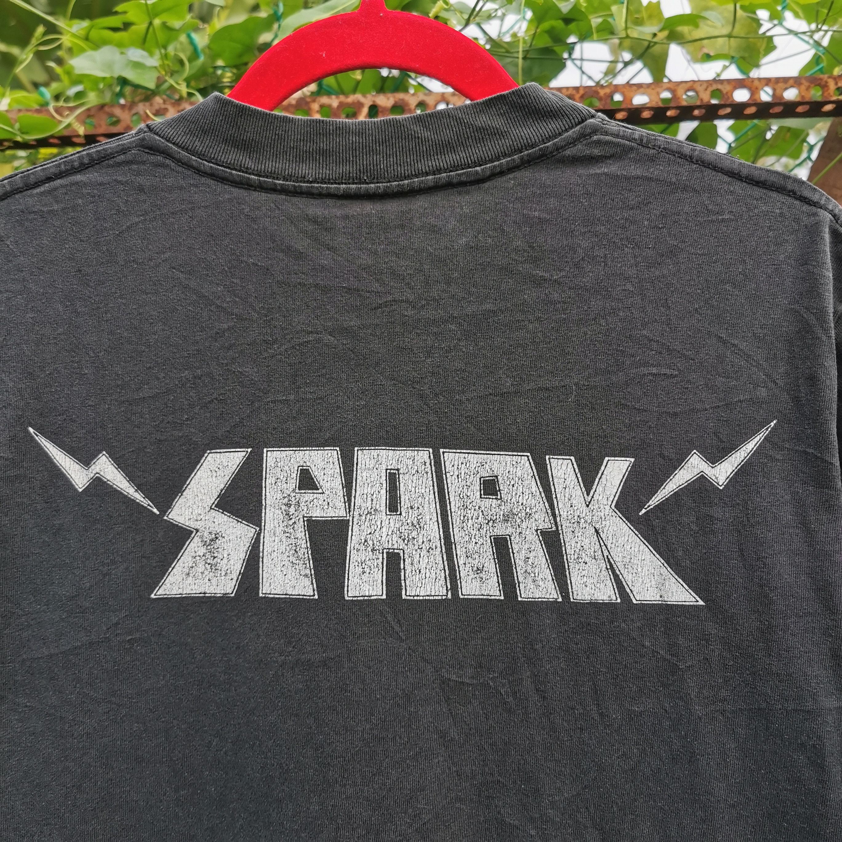 Hook-Ups × Vintage Vintage skates spark tee Size US M / EU 48-50 / 2 - 5 Thumbnail