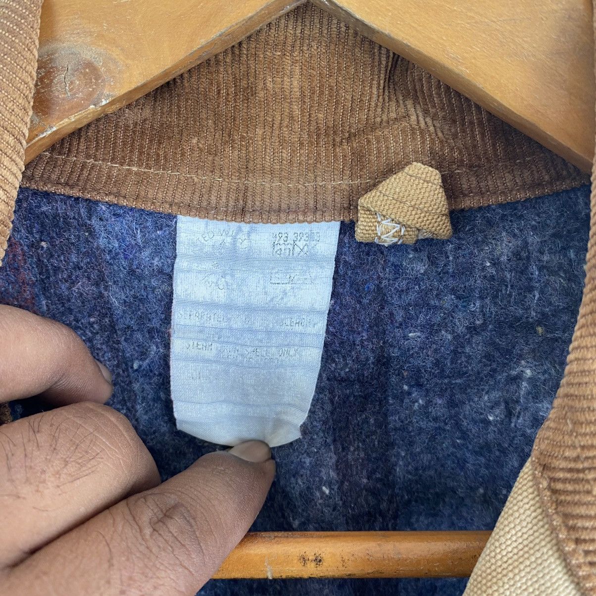 VINTAGE CARHARTT WORKER BLANKET LINING JACKET