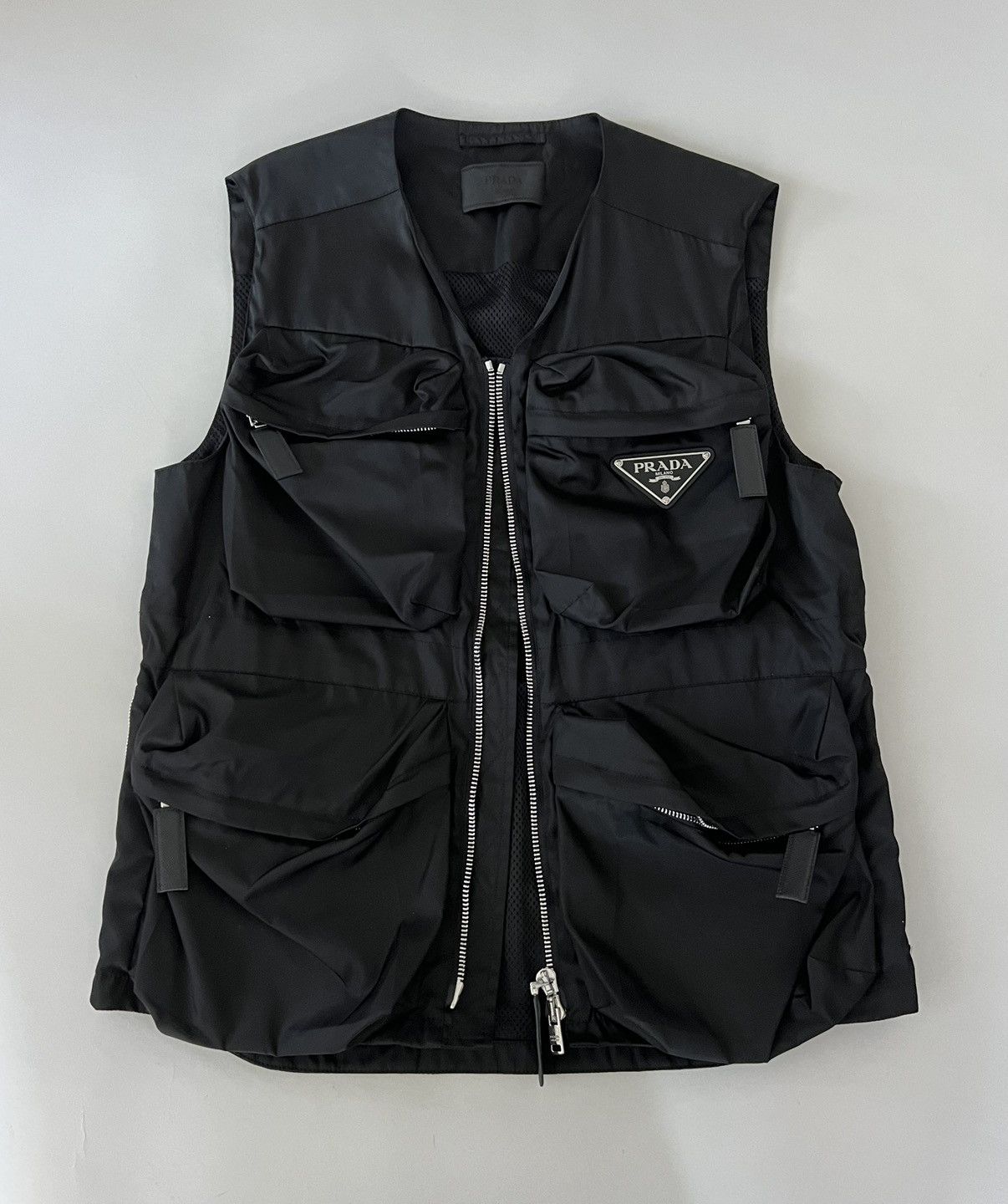 Prada Prada Re-Nylon cargo vest Size US S / EU 44-46 / 1 - 4 Thumbnail
