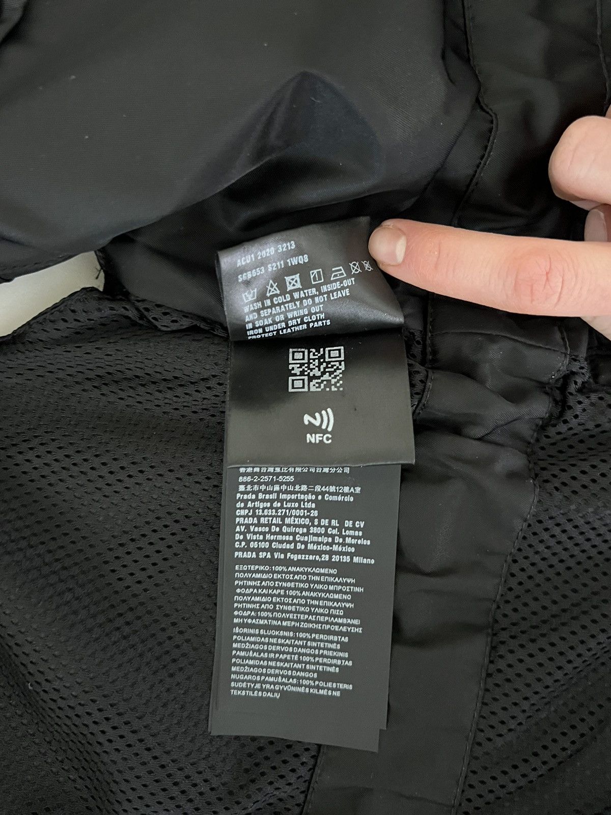 Prada Prada Re-Nylon cargo vest Size US S / EU 44-46 / 1 - 12 Thumbnail