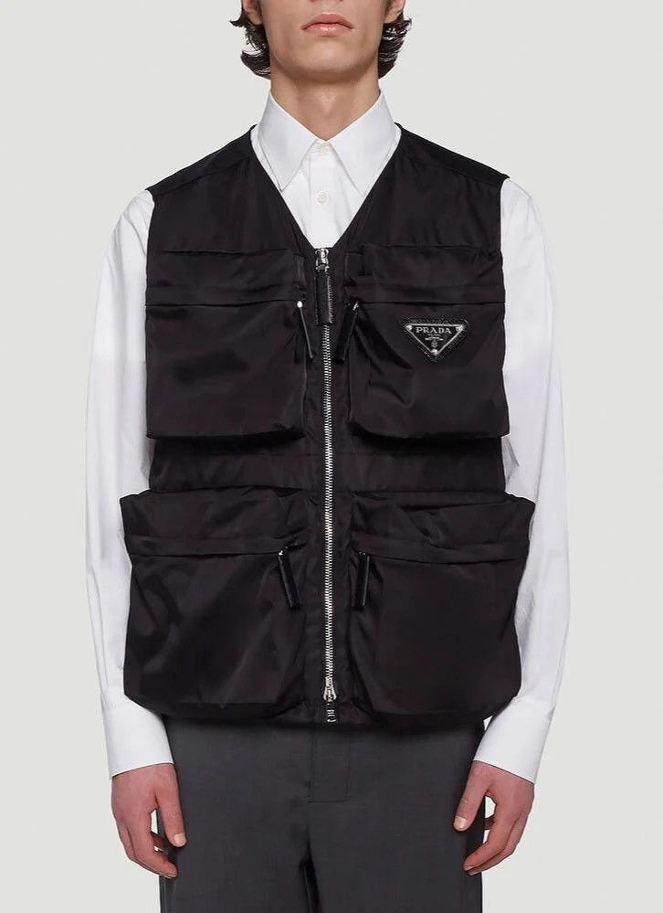 Prada Prada Re-Nylon cargo vest Size US S / EU 44-46 / 1 - 1 Thumbnail