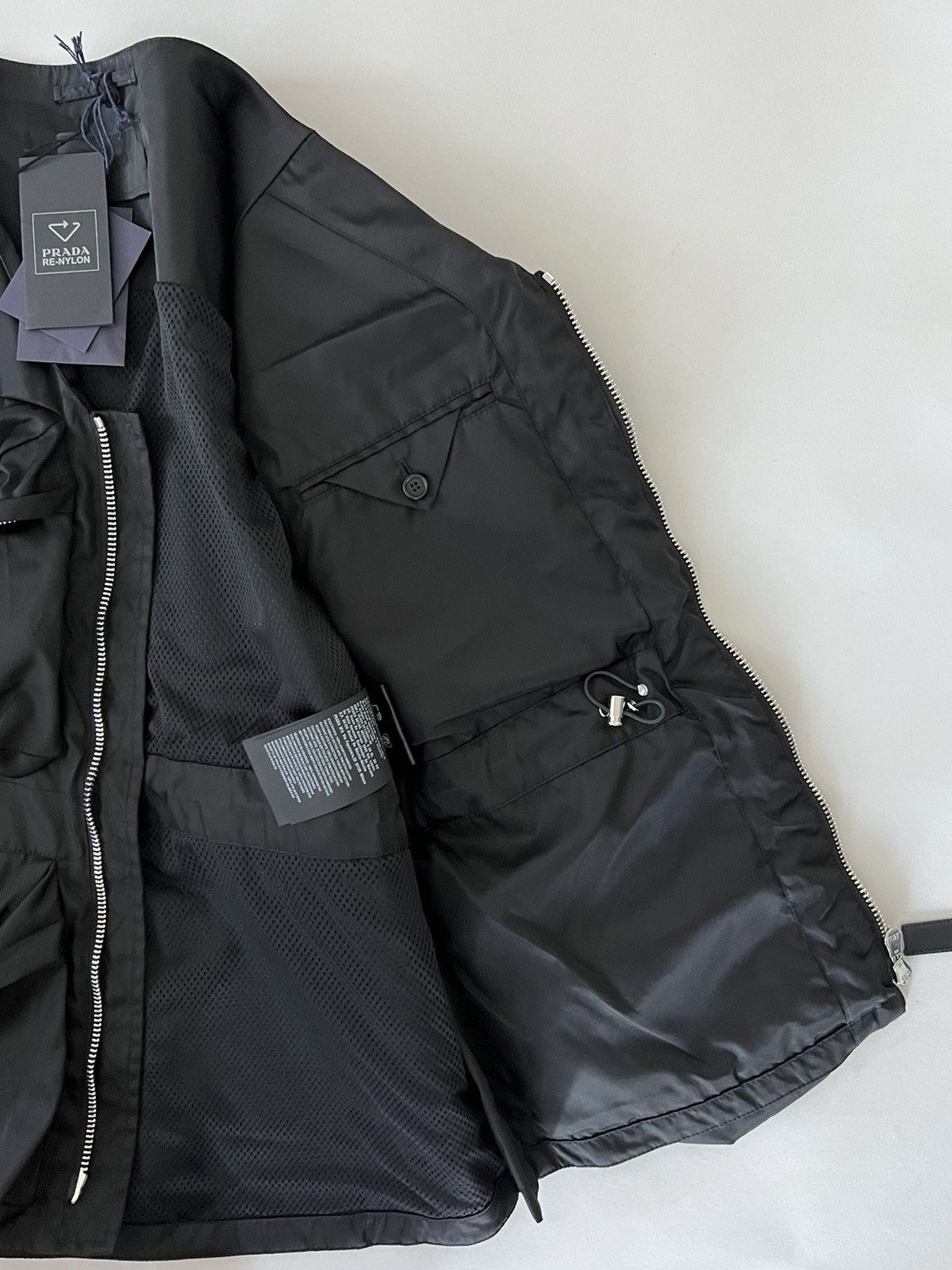 Prada Prada Re-Nylon cargo vest Size US S / EU 44-46 / 1 - 8 Thumbnail