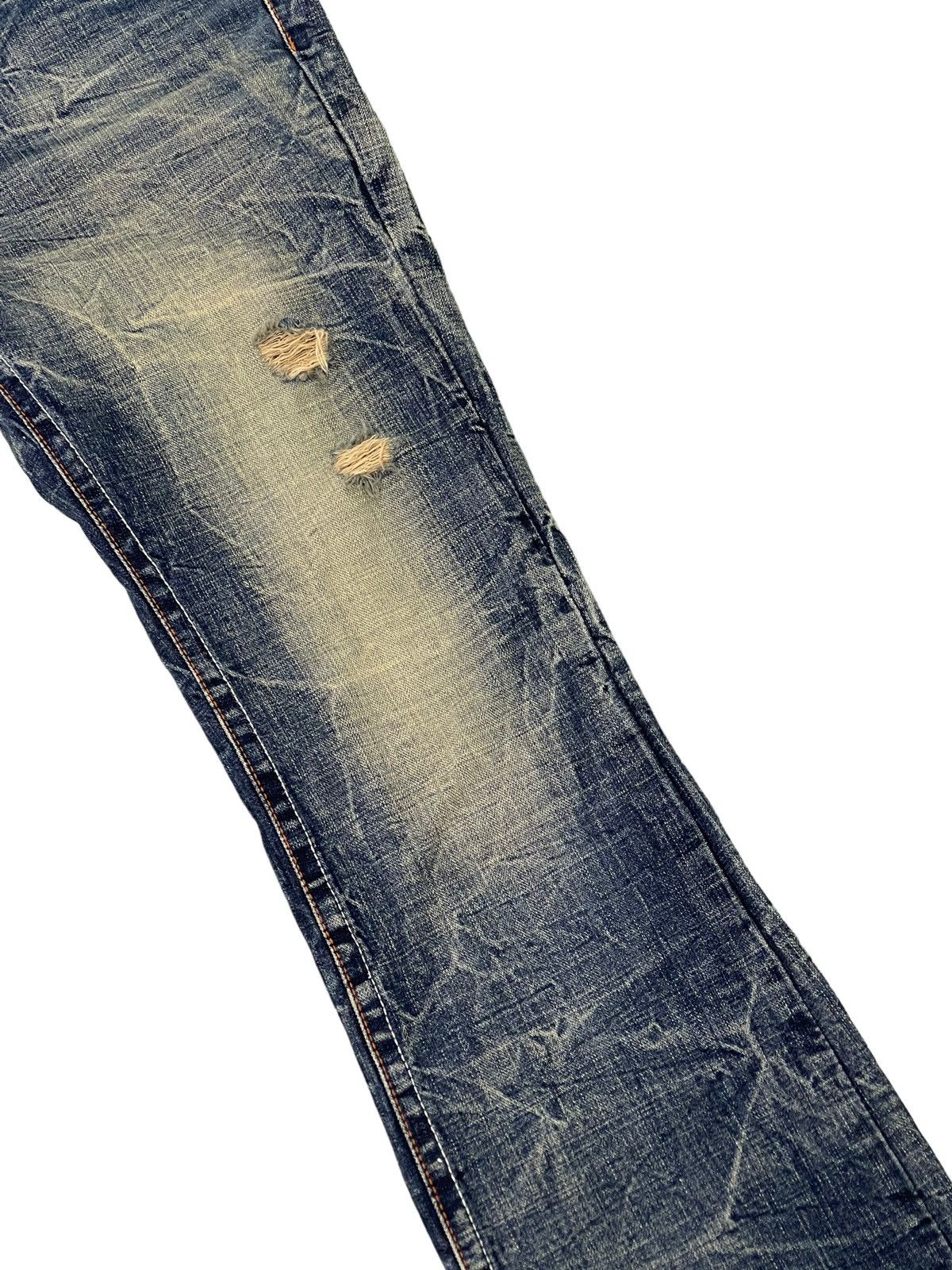 Japanese Brand Flare Jeans Ozz Pinball Distress Denim Acid Wash 1🟦8 Size US 29 - 7 Thumbnail