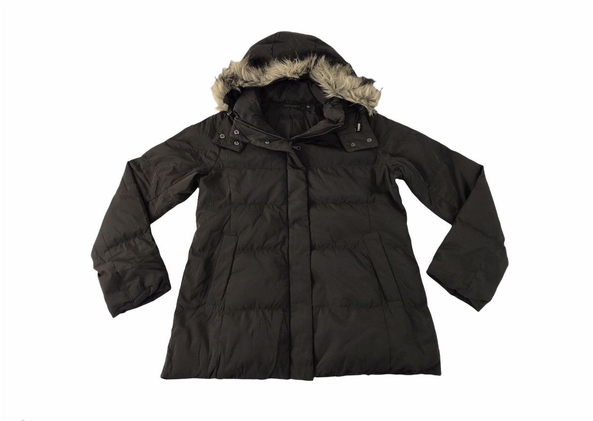 image of Vintage Uniqlo Padded Puffer Hoodies Jacket Zipper Style in Black, Women's (Size Large)