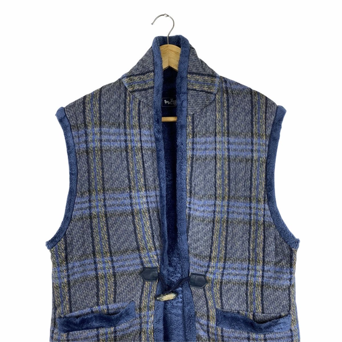 Valentino × Vintage Vintage VALENTINO COUPEAU Paris Fleece Vest Jacket Size US S / EU 44-46 / 1 - 5 Thumbnail
