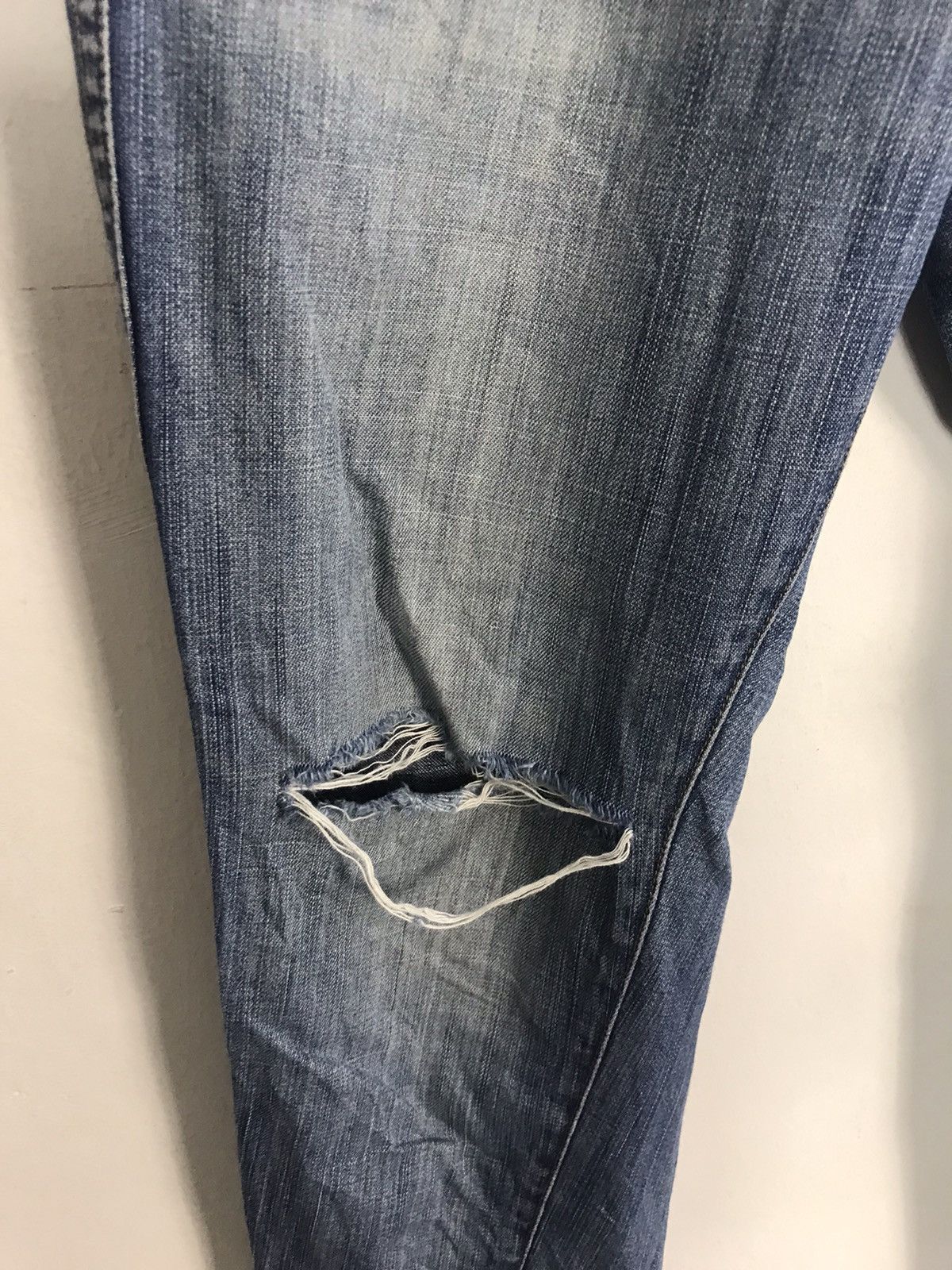 CABANE de ZUCCa Vintage Zucca De Cabane Straight Cut Pants Distressed Denim Size US 28 / EU 44 - 17 Thumbnail