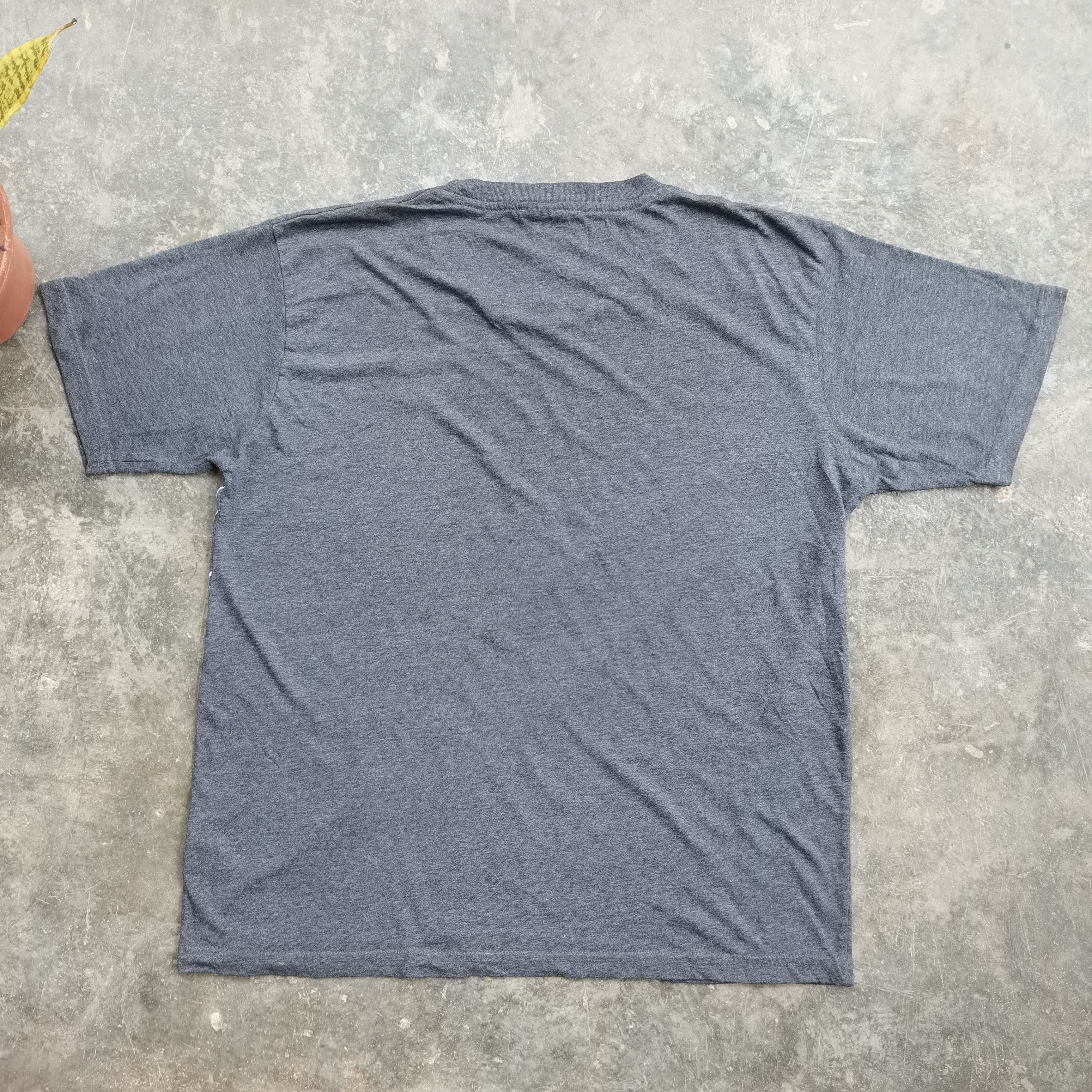 Anime Vintage Medamo Oyaji Short Sleeve Tshirt Size US XL / EU 56 / 4 - 4 Thumbnail
