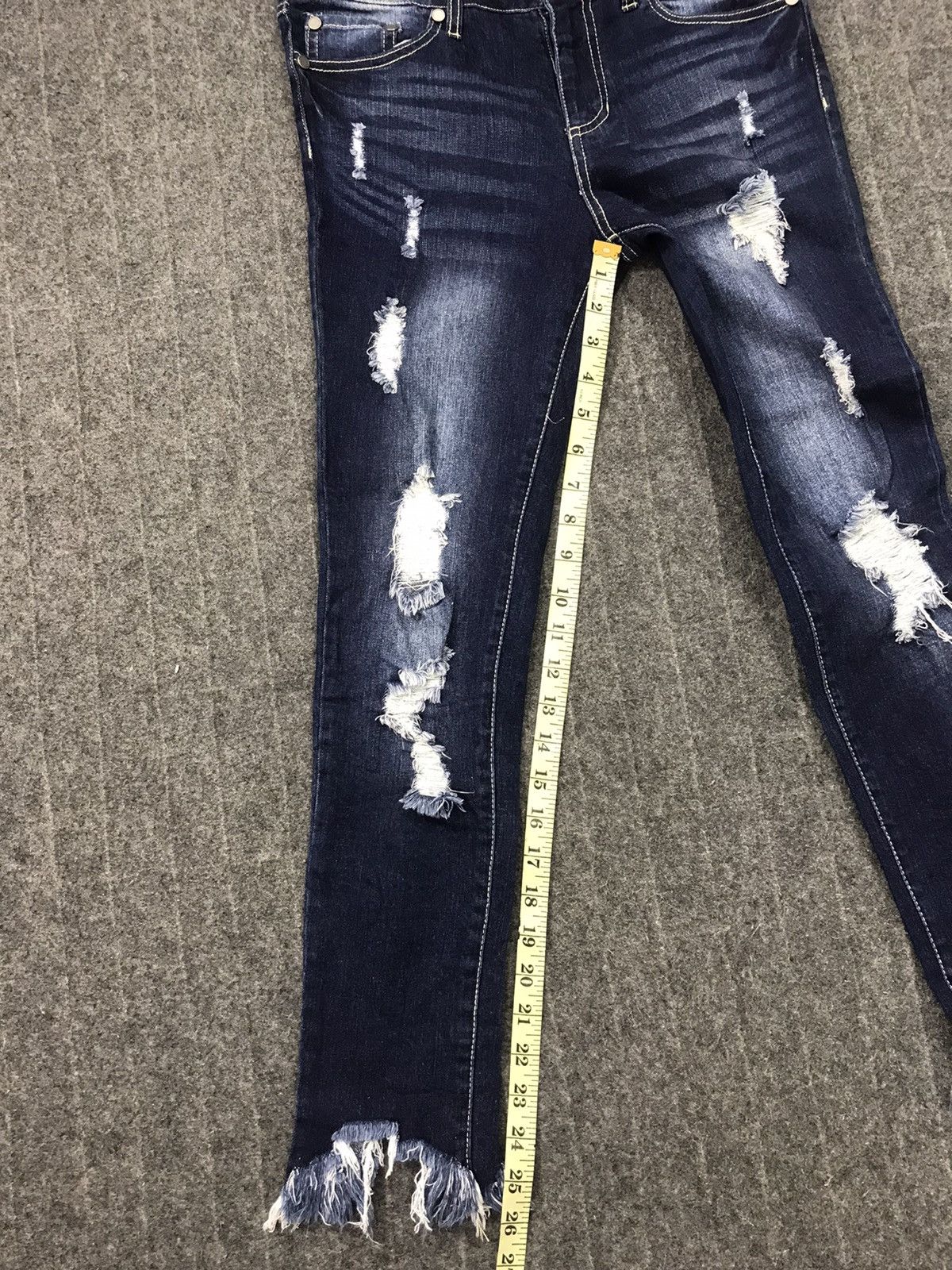 Japanese Brand × Vintage Vintage Avail Mode Japanese Brand Skinny Fit Style Pants Size US 29 - 8 Thumbnail