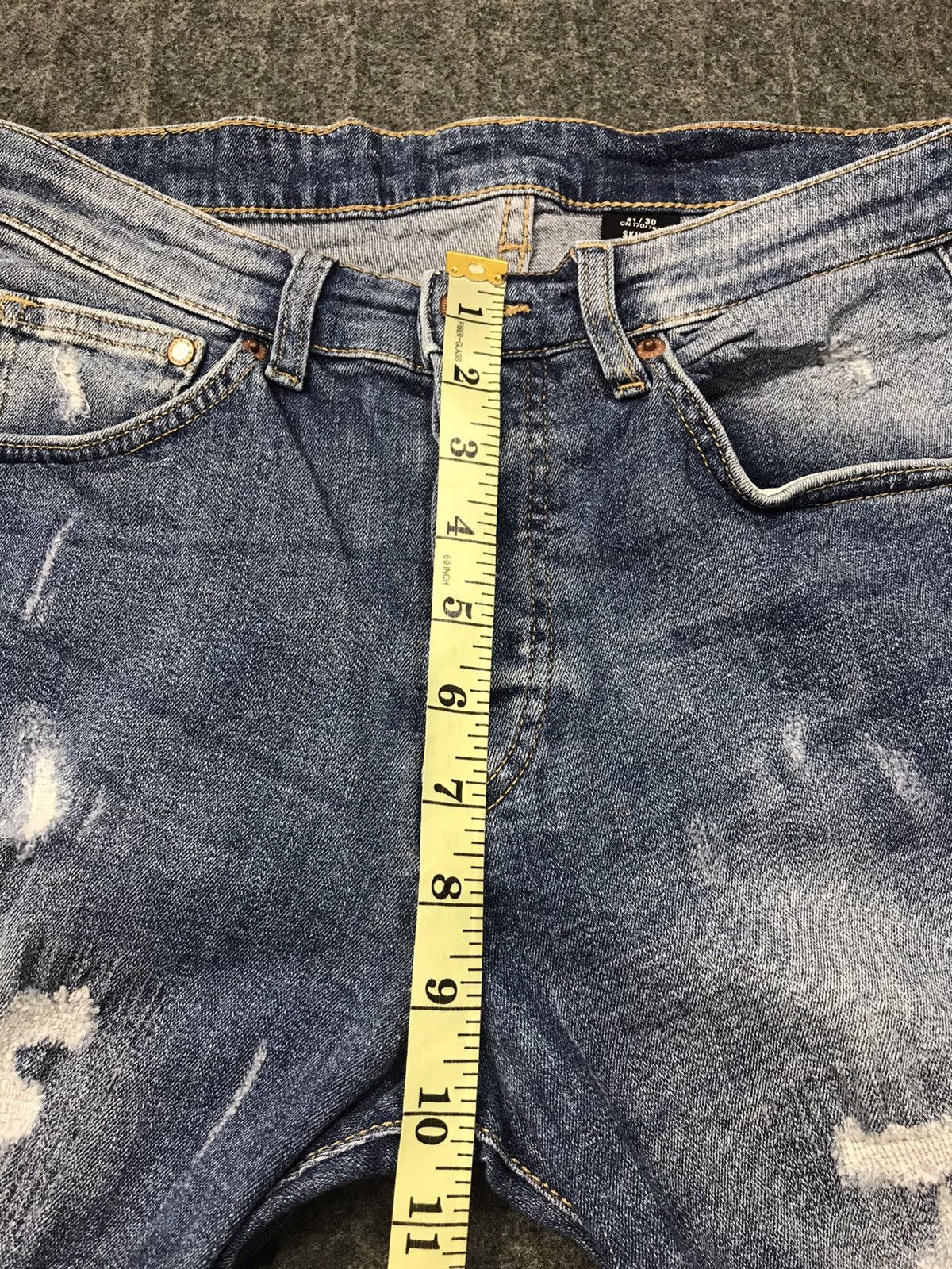 H&M × Vintage H&M Denim Skinny Cut Style Pants Buttonfly Distressed Denim Size US 29 - 14 Thumbnail