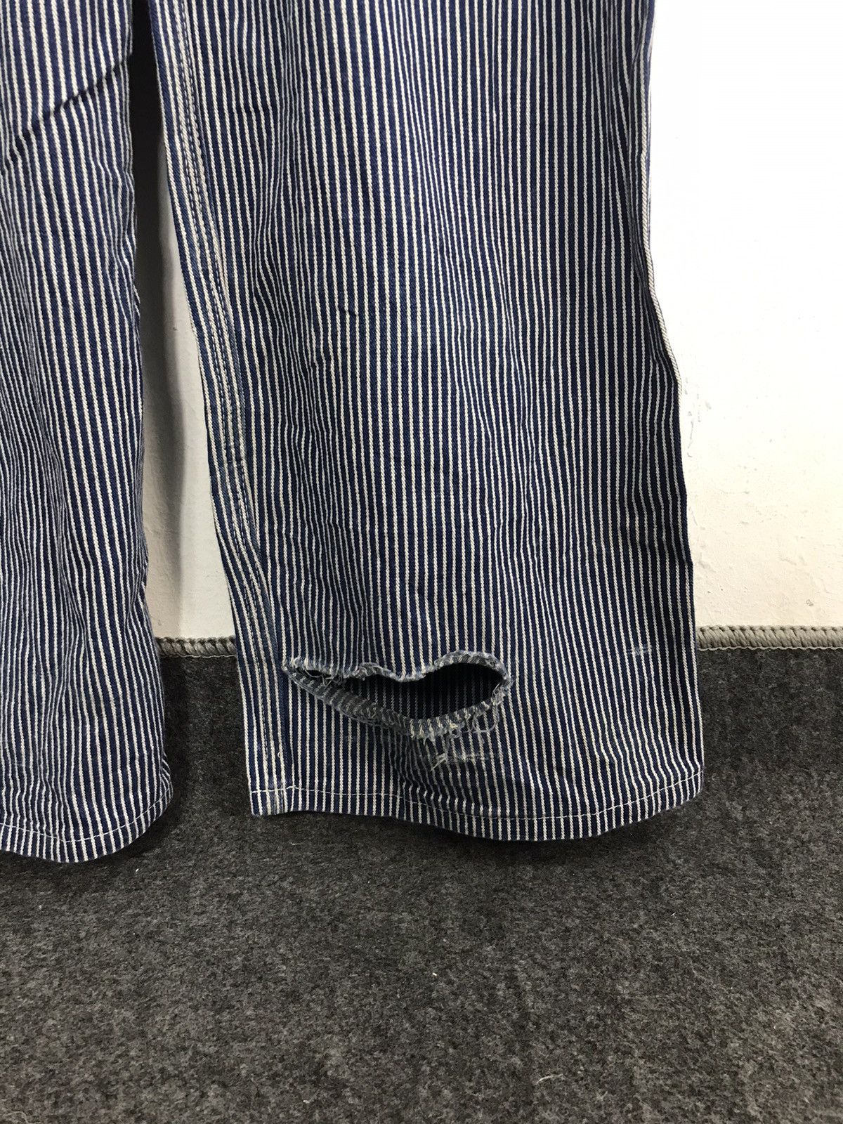 Dickies Dickies Coverall Overall Hickory Stripe Pant Workwear Size US 36 / EU 52 - 13 Thumbnail