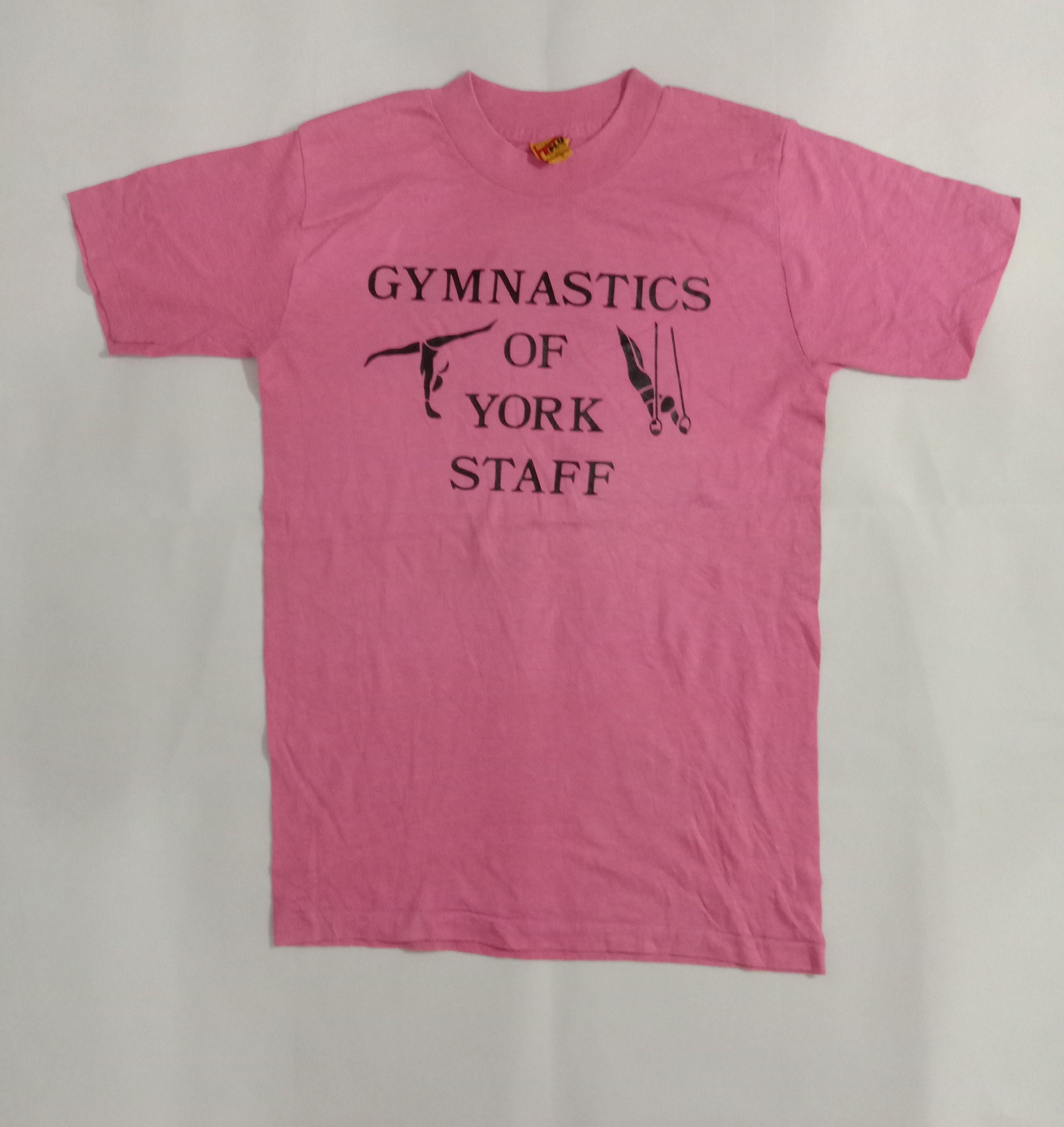 Vintage Vintage 80s GYMNASTIC OF YORK STAFF 50/50 Tee T-shirt A23 Size US XS / EU 42 / 0 - 1 Thumbnail