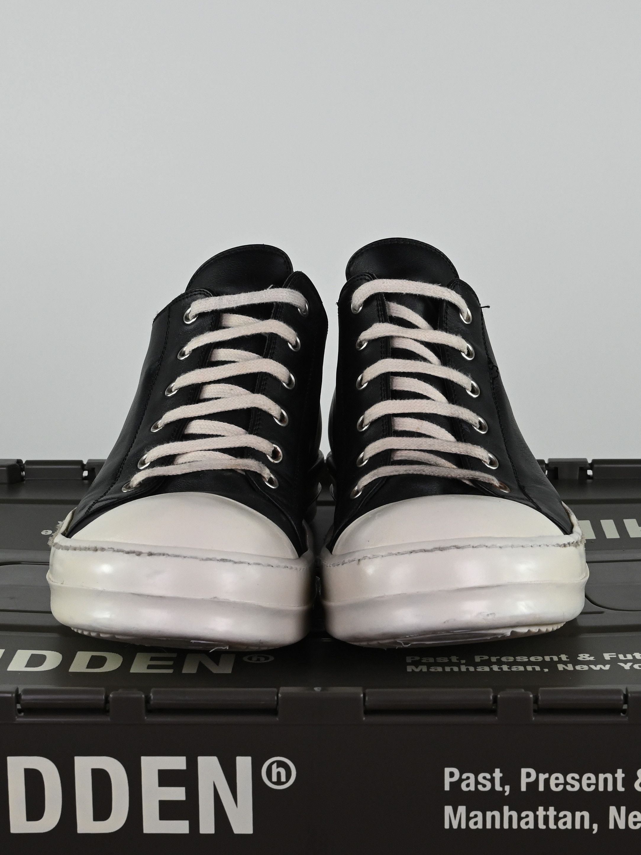 Rick Owens 2018 Rick Owens Mainline Leather Low Top Ramones - Size 44.5 Size US 11.5 / EU 44-45 - 2 Thumbnail