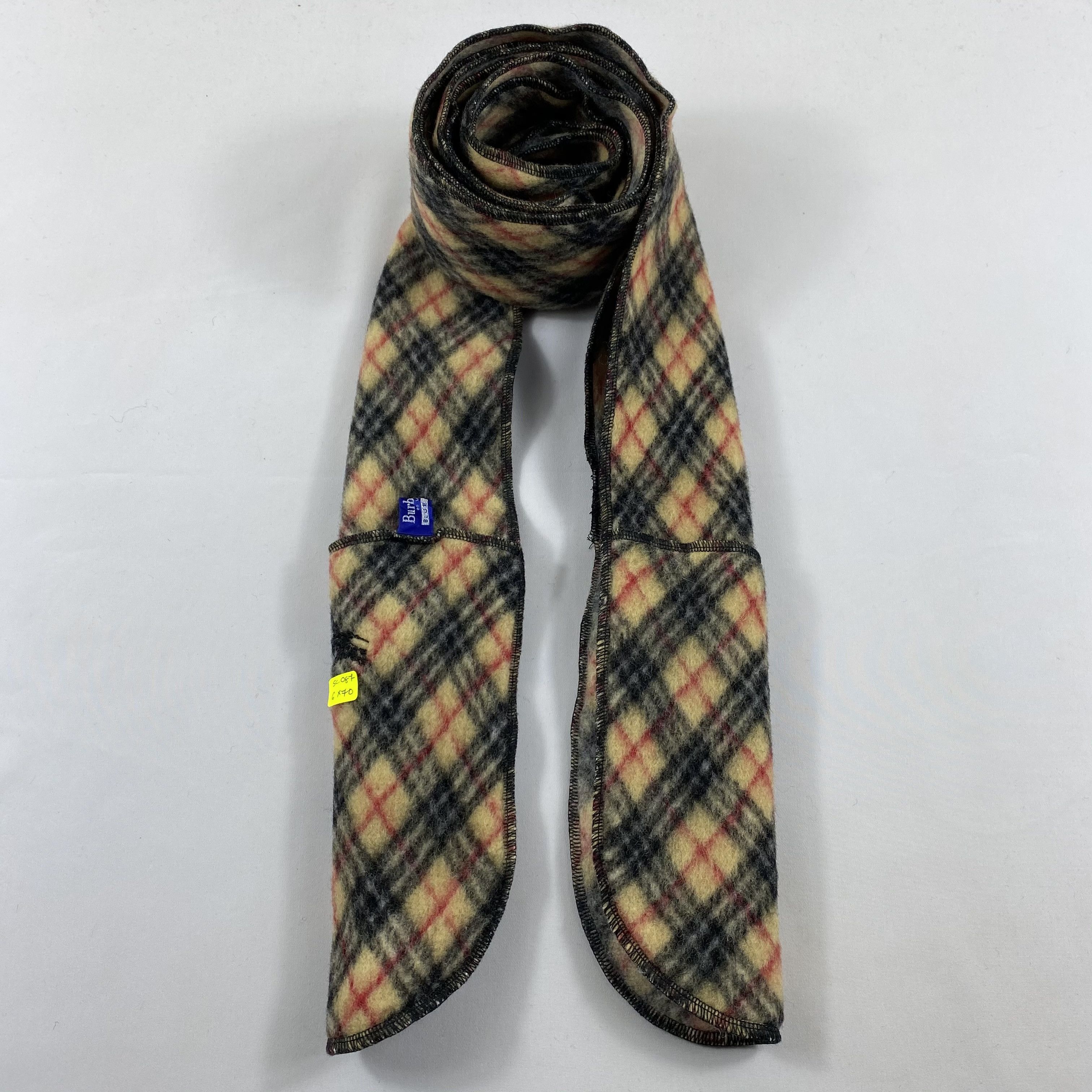 Burberry Burberry Scarves / Muffler / Neckwear Size ONE SIZE - 1 Thumbnail