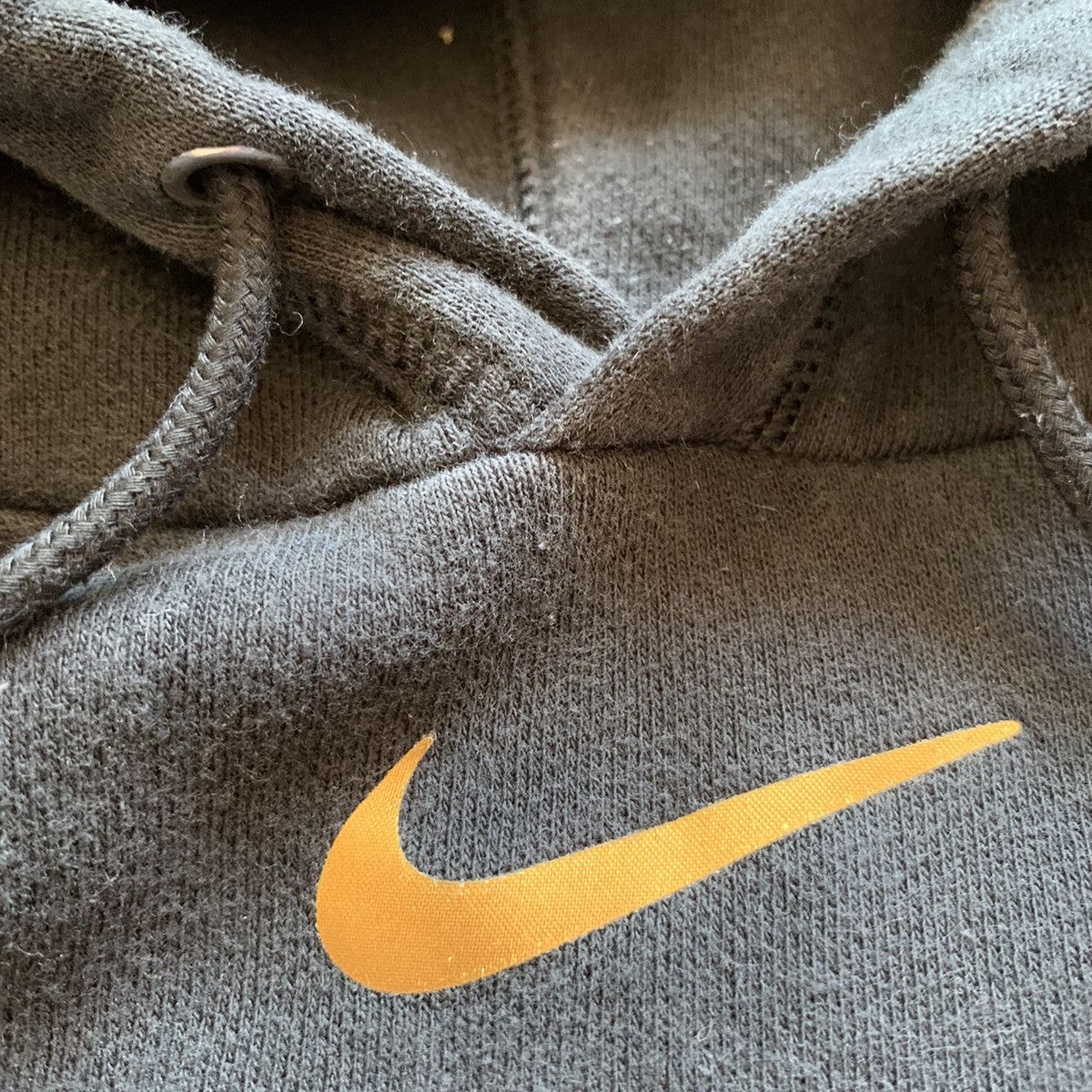 Nike Vintage 2000s Nike Embroidered Center Swoosh Hoodie Small Size US S / EU 44-46 / 1 - 3 Thumbnail