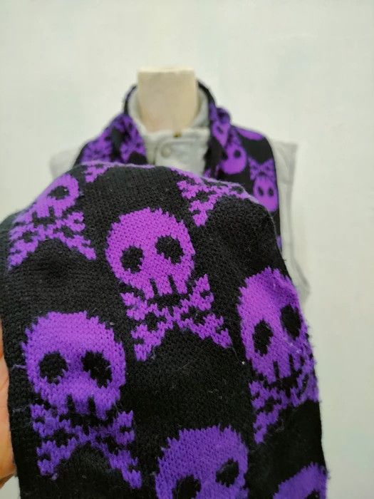 Japanese Brand LOHL Long Scarves Purple Skulls Winter Season Size ONE SIZE - 4 Thumbnail