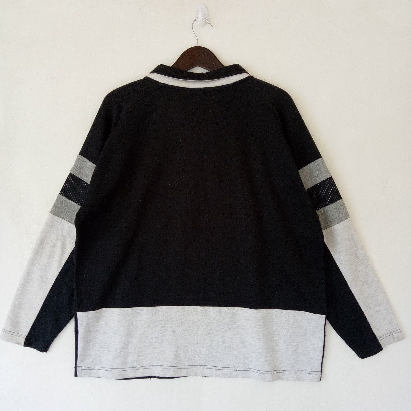 Champion CHAMPION sweatshirt hip hop rap streetwear sweater Size US L / EU 52-54 / 3 - 2 Thumbnail