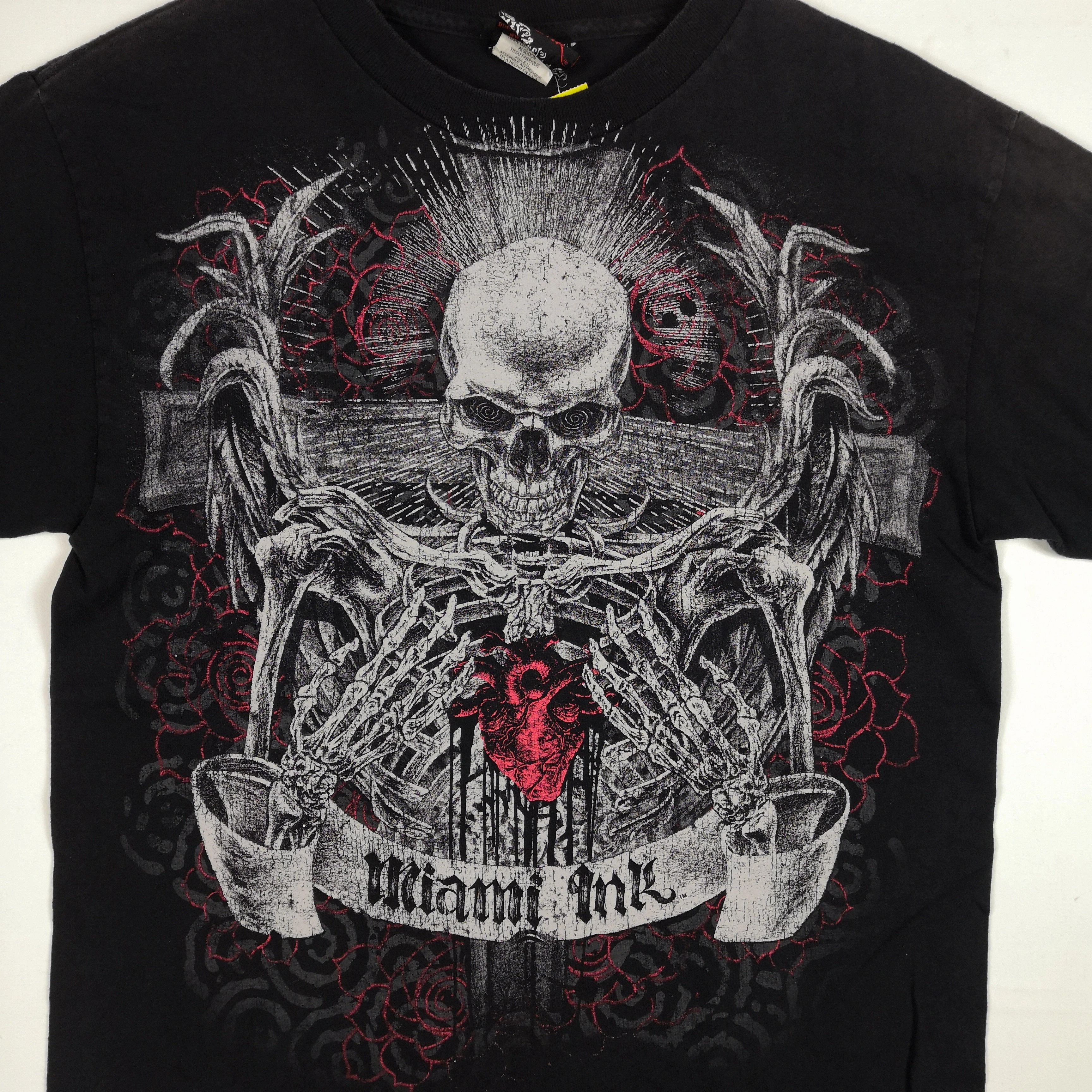 Vintage Miami Ink T-Shirt Skulls Tatoo Vintage Skulls Tees BS18285. Size US M / EU 48-50 / 2 - 4 Thumbnail