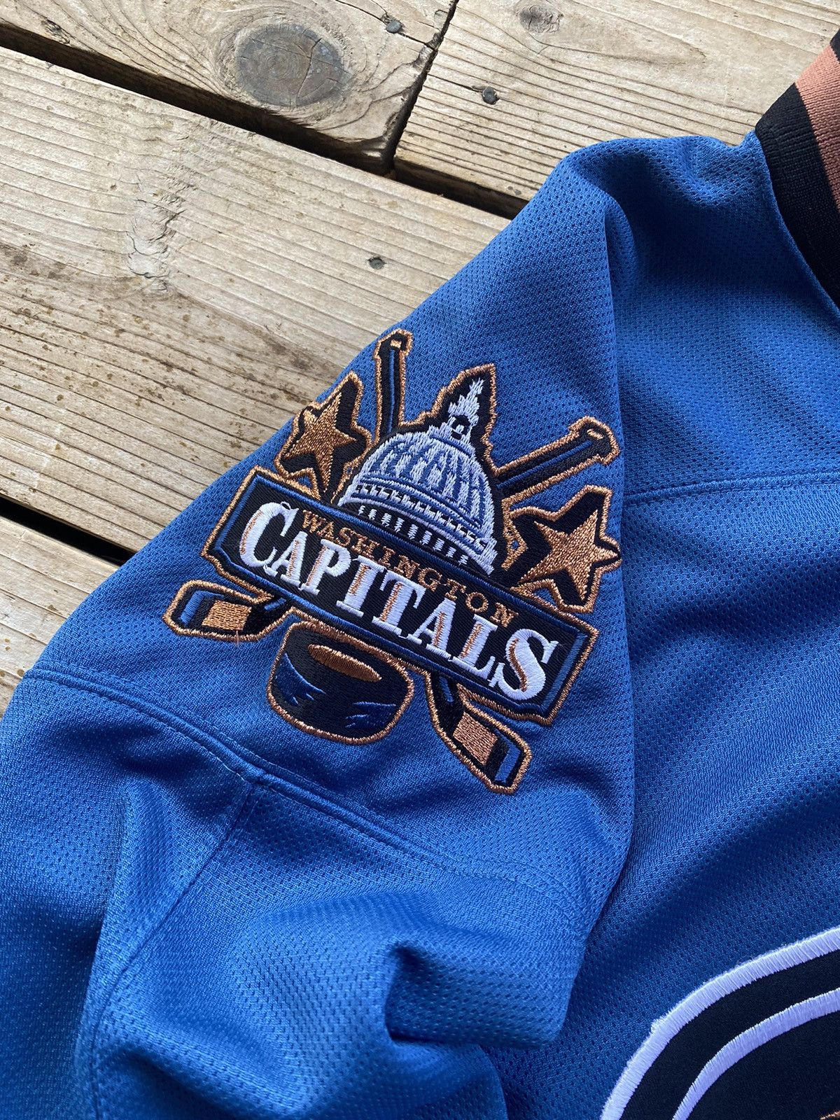 Pro Player Vintage Washington Capitals Screaming Eagle Jersey ProPlayer Size US L / EU 52-54 / 3 - 7 Thumbnail