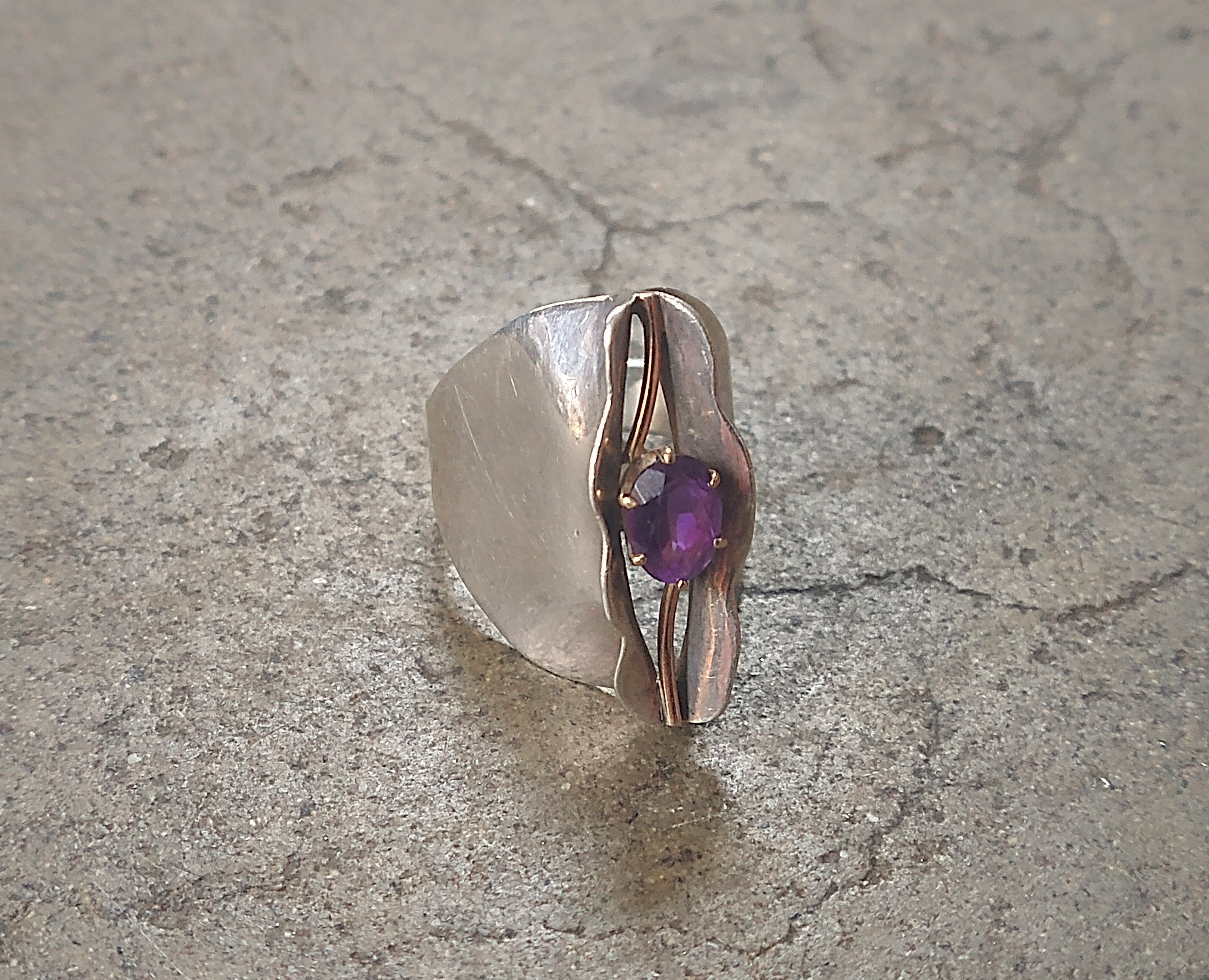 Jewelry × Vintage Vintage Sterling Silver Ring Amethyst Size 9.25 Modern Size ONE SIZE - 2 Thumbnail