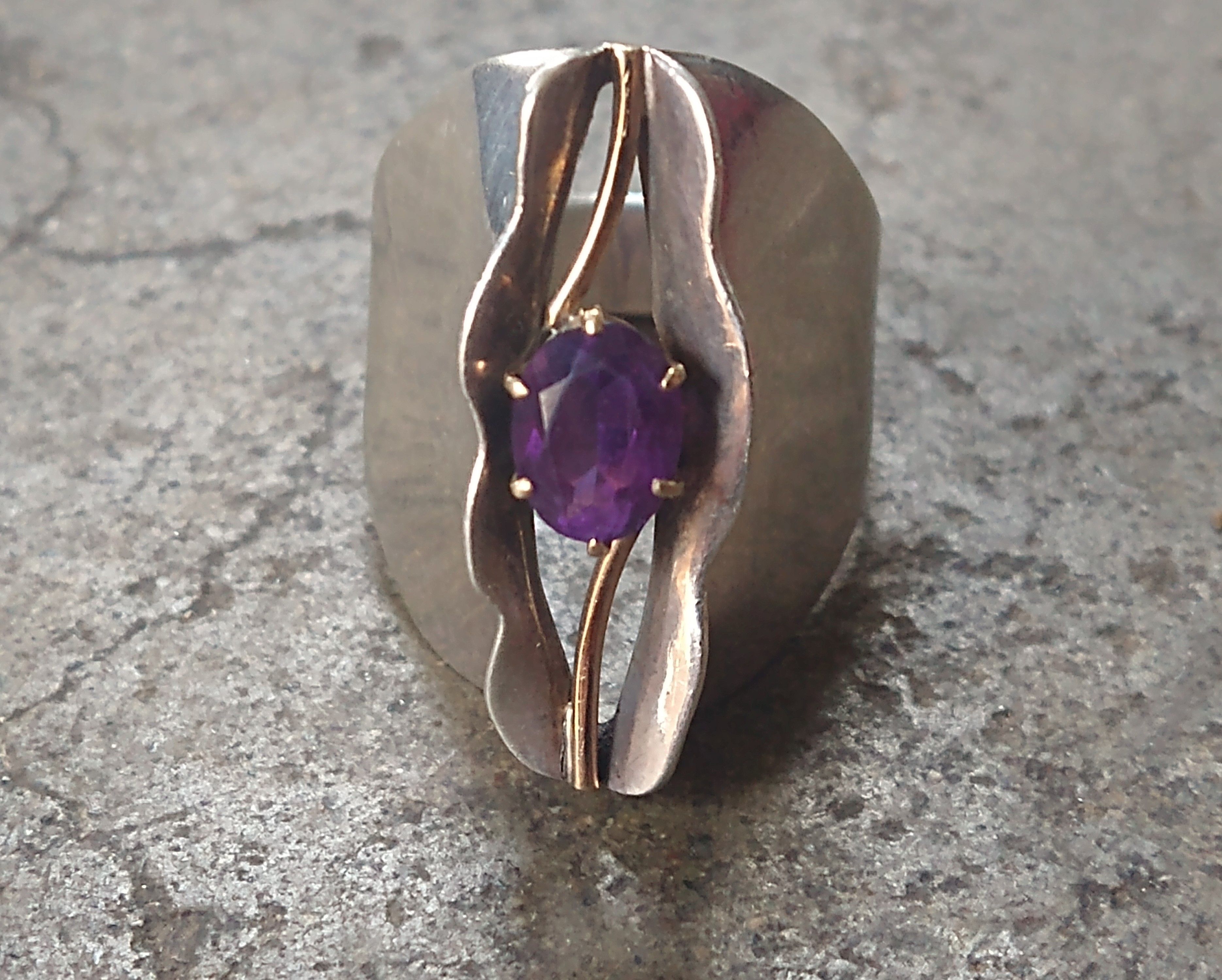Jewelry × Vintage Vintage Sterling Silver Ring Amethyst Size 9.25 Modern Size ONE SIZE - 3 Thumbnail