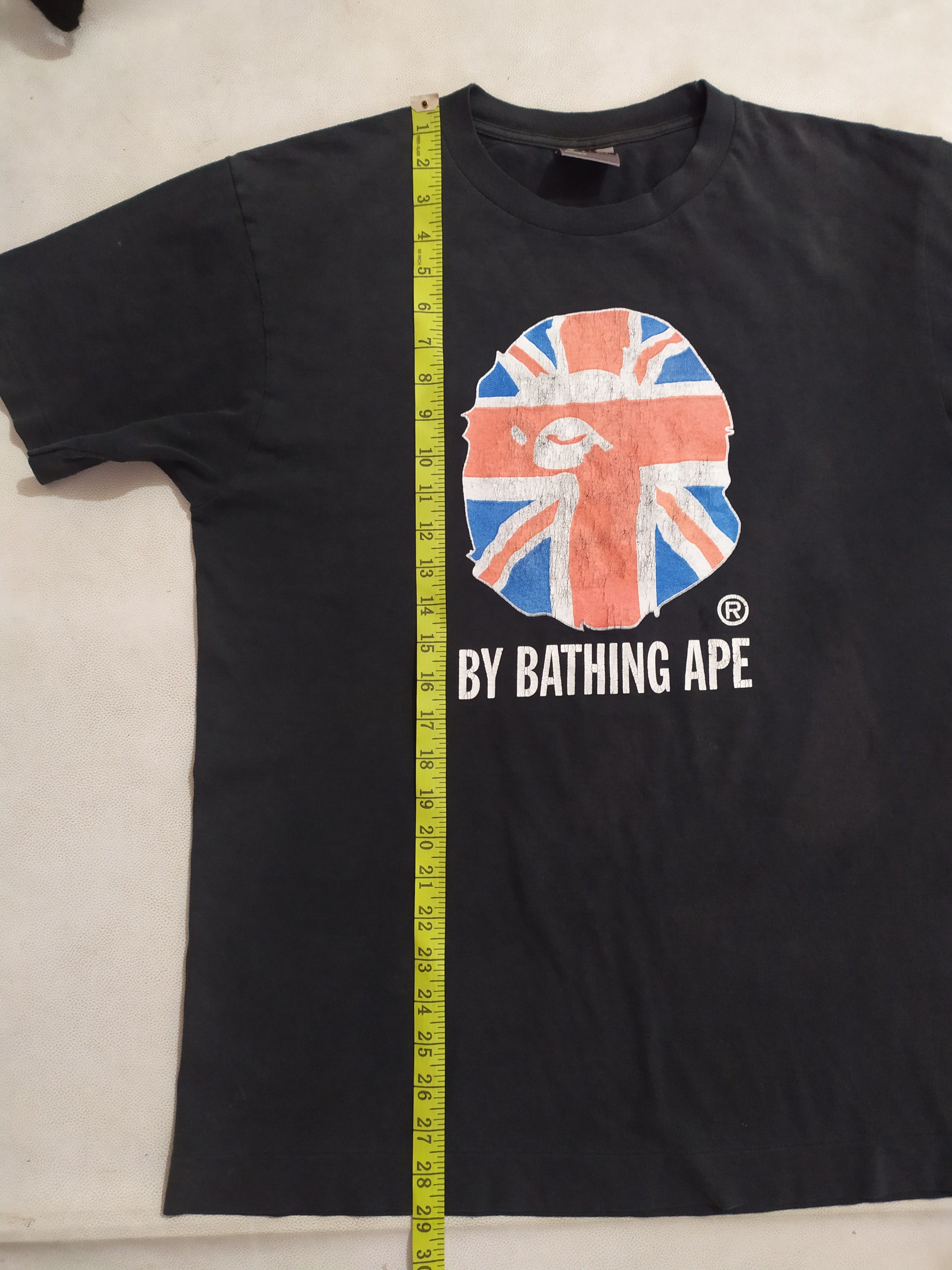 Bape Vintage Bape Tshirt Size US L / EU 52-54 / 3 - 11 Thumbnail