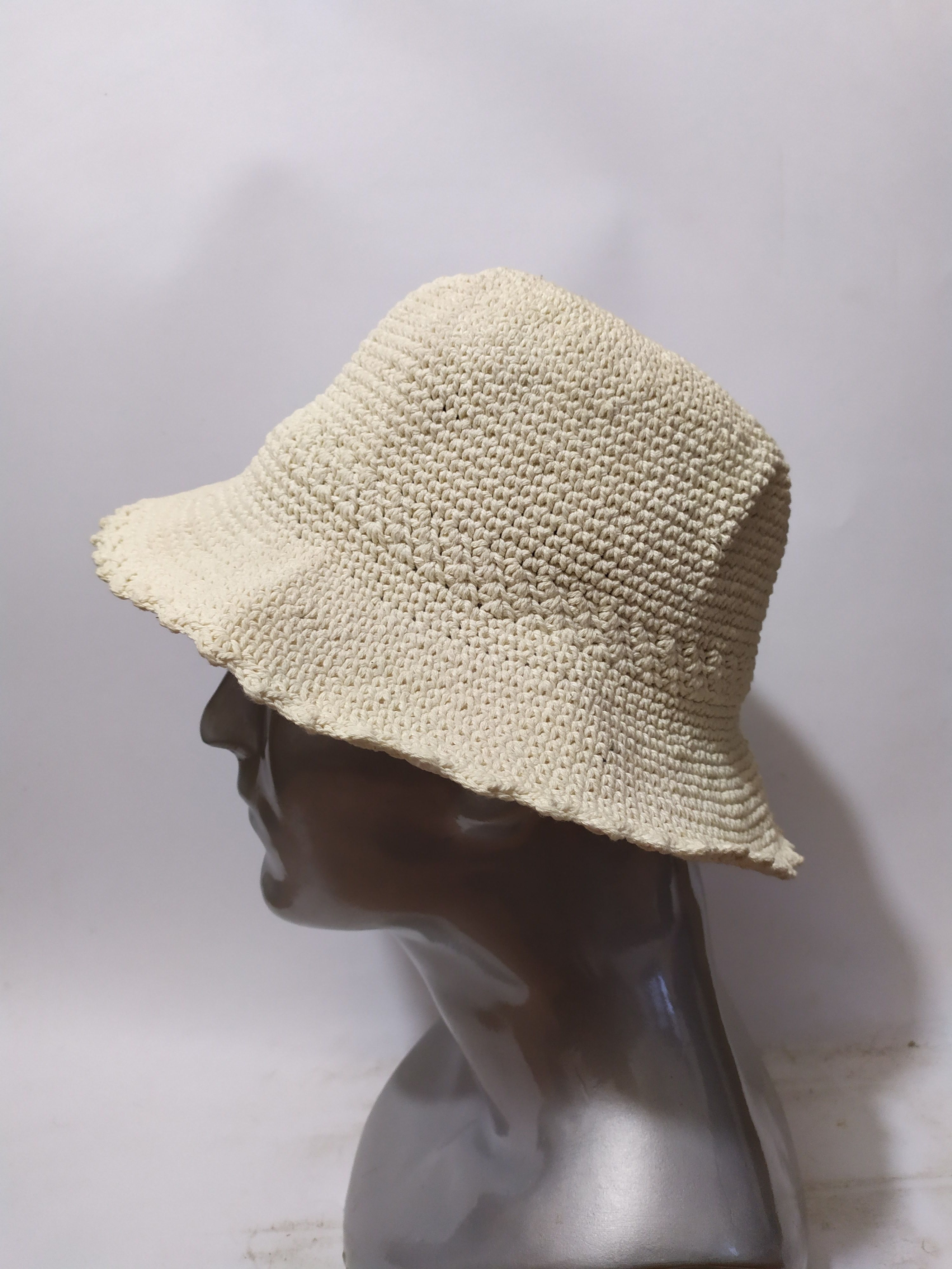 Other Unknown Japanese Bucket hats Size ONE SIZE - 1 Thumbnail