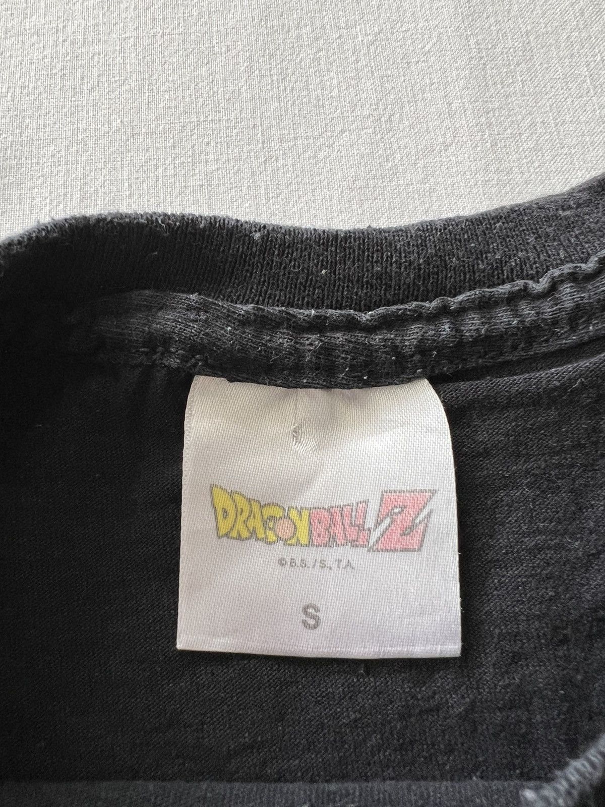Anime Vintage 2000s Dragon Ball Its Over 9000 Tee (Sailor Moon) Size US S / EU 44-46 / 1 - 12 Thumbnail