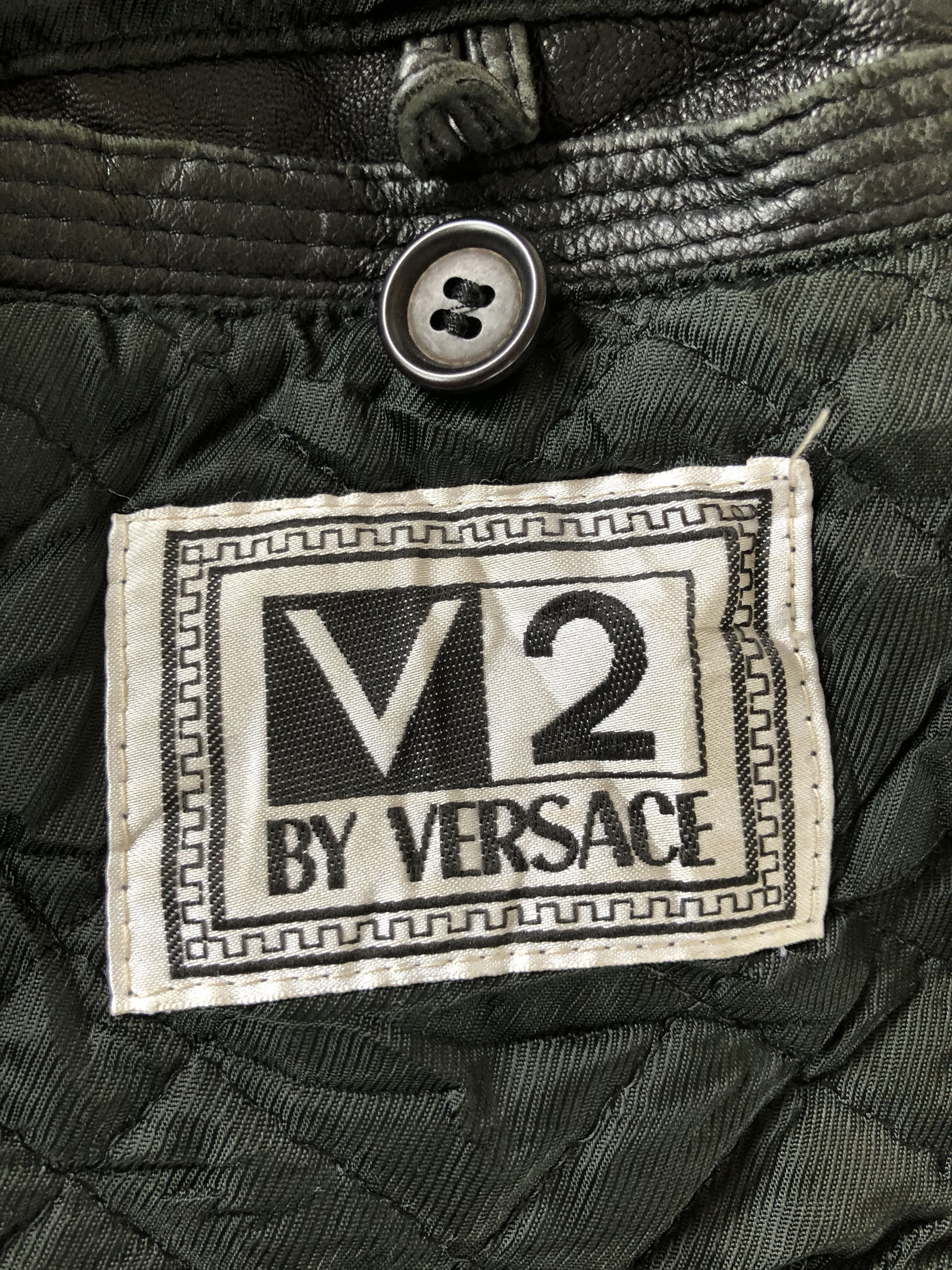 Versace RARE🔥VINTAGE VERSACE V2 DISTRESSED LEATHER JACKET LOOSE Size US L / EU 52-54 / 3 - 23 Thumbnail