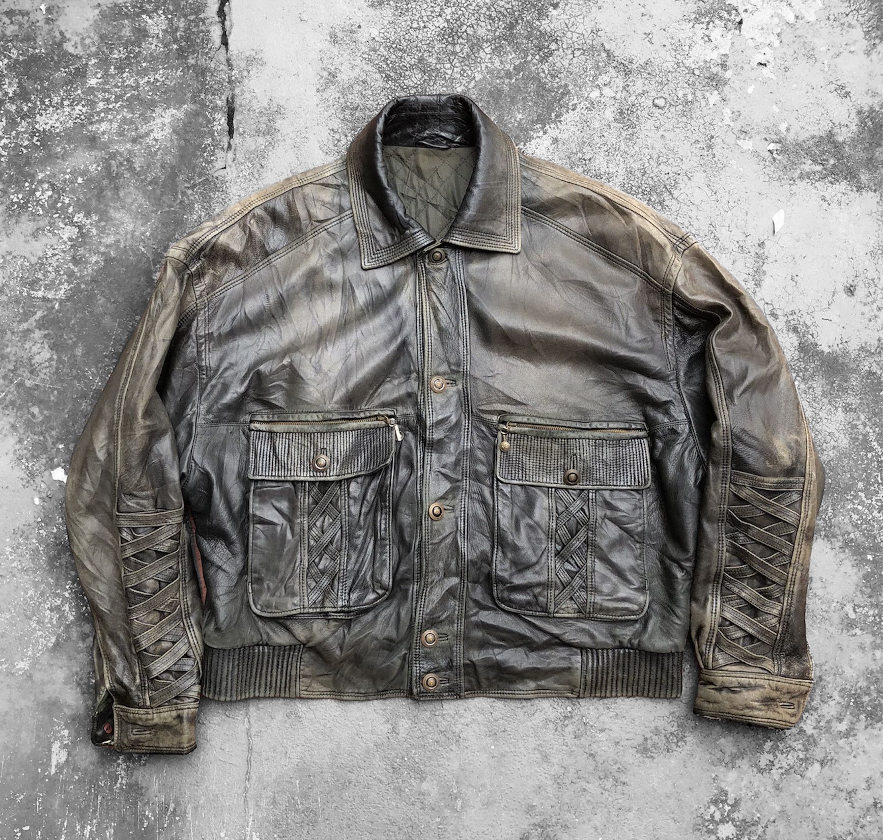 Versace RARE🔥VINTAGE VERSACE V2 DISTRESSED LEATHER JACKET LOOSE Size US L / EU 52-54 / 3 - 2 Thumbnail