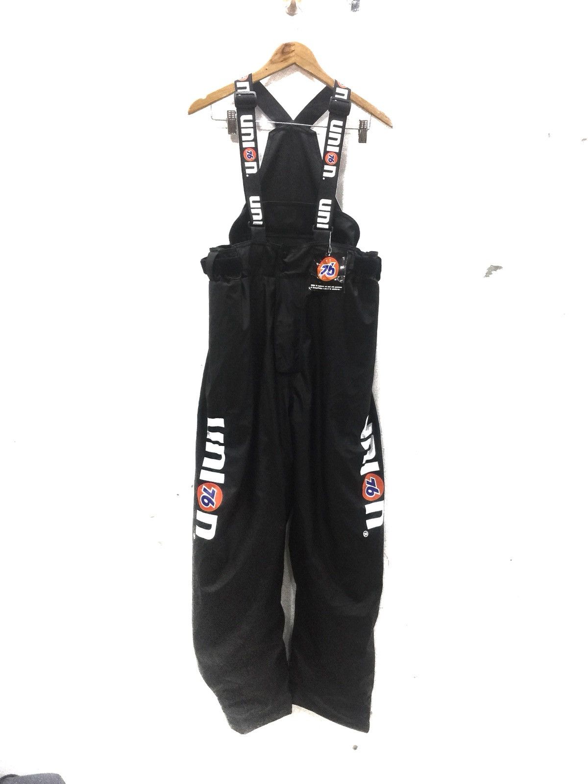 image of union 76 Ski Overalls Aunthentic Prouduct in Black, Men's (Size 36)