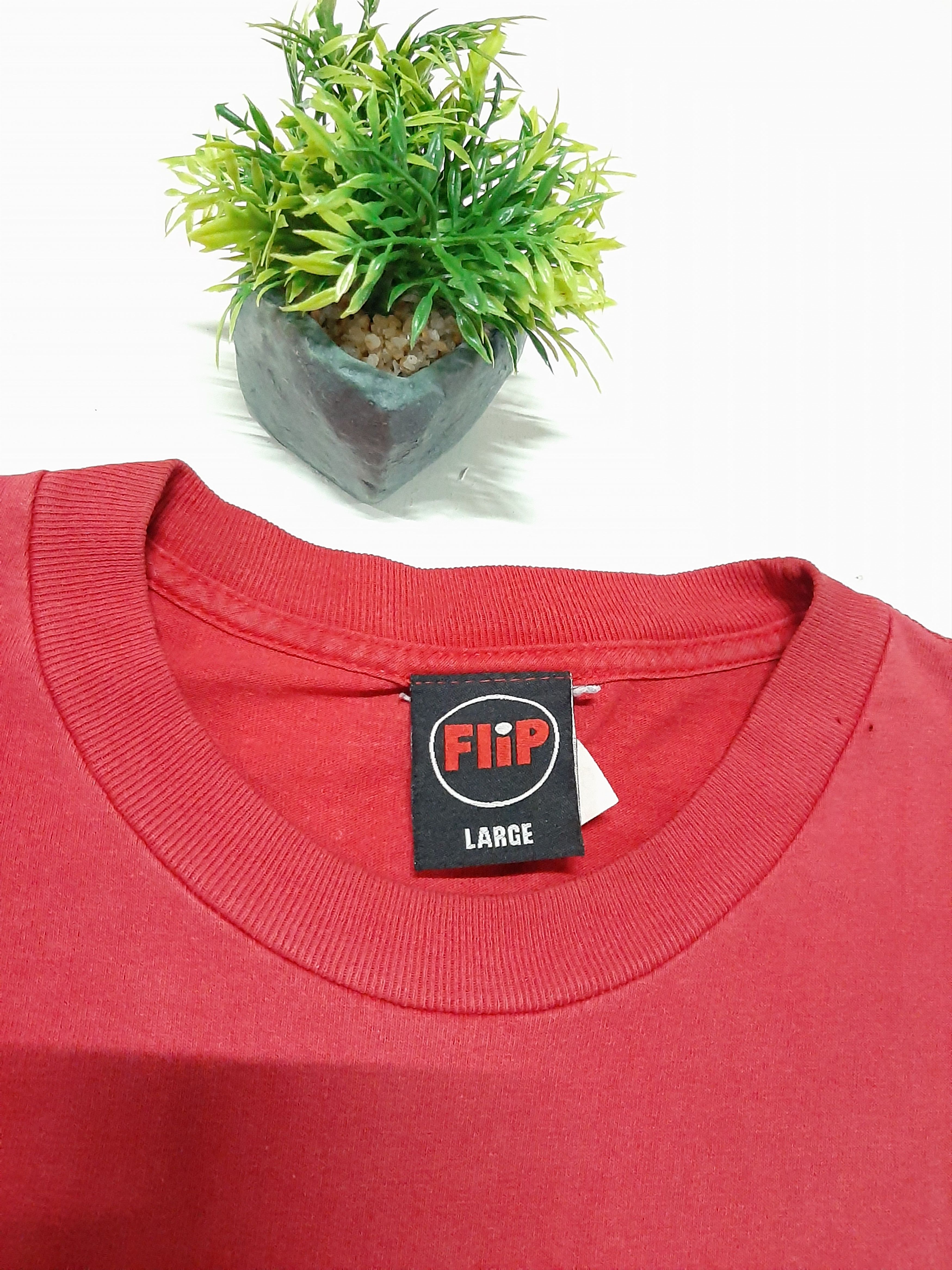 Hook-Ups × Vintage VTG 90s FLIP SKATEBOARDS TSHIRT Size US L / EU 52-54 / 3 - 5 Thumbnail