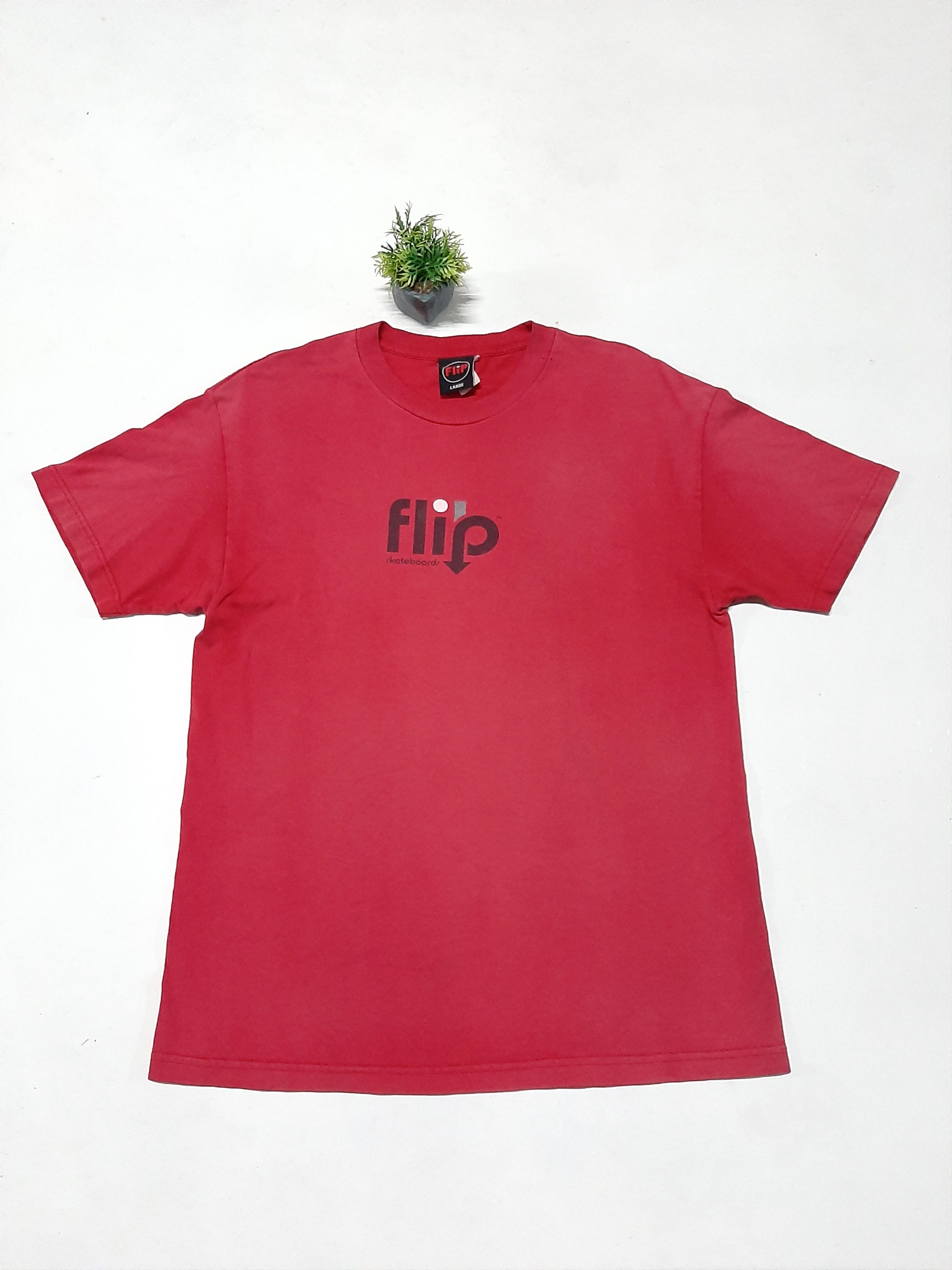 Hook-Ups × Vintage VTG 90s FLIP SKATEBOARDS TSHIRT Size US L / EU 52-54 / 3 - 3 Thumbnail