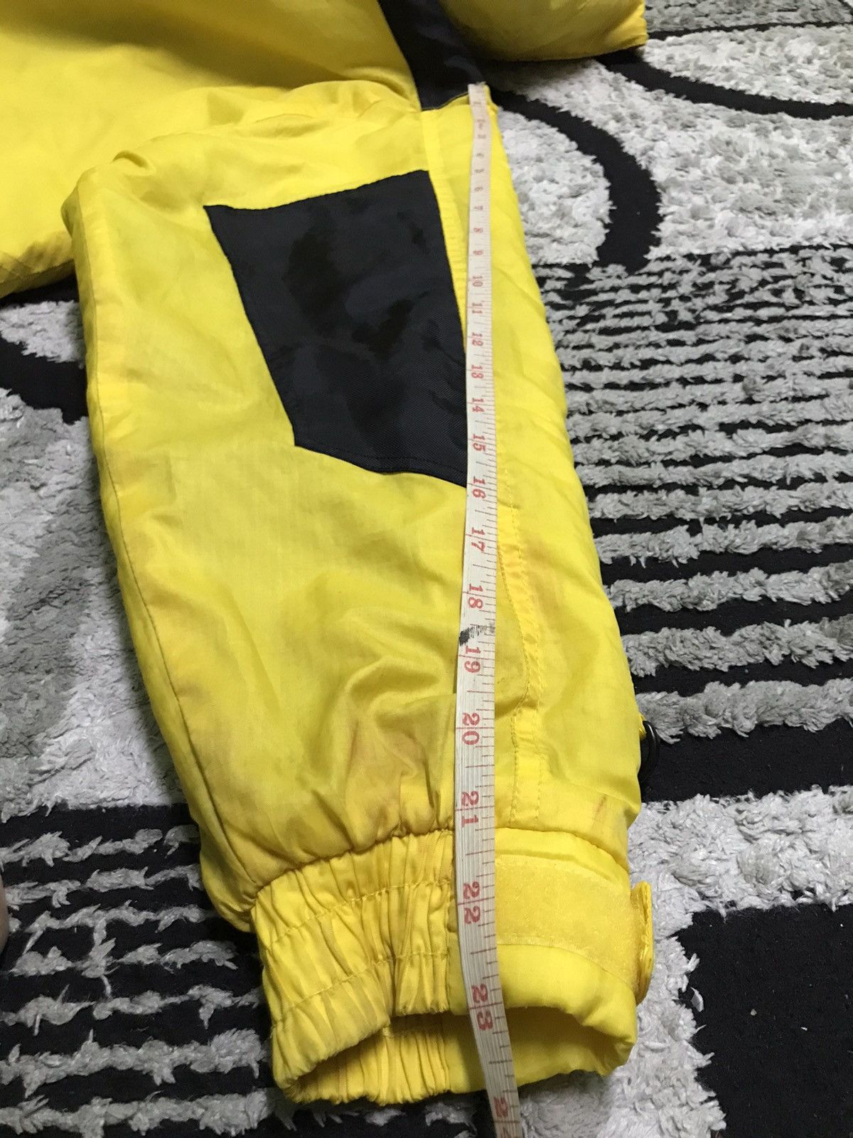 Japanese Brand First down outdoor jacket Size US S / EU 44-46 / 1 - 10 Thumbnail