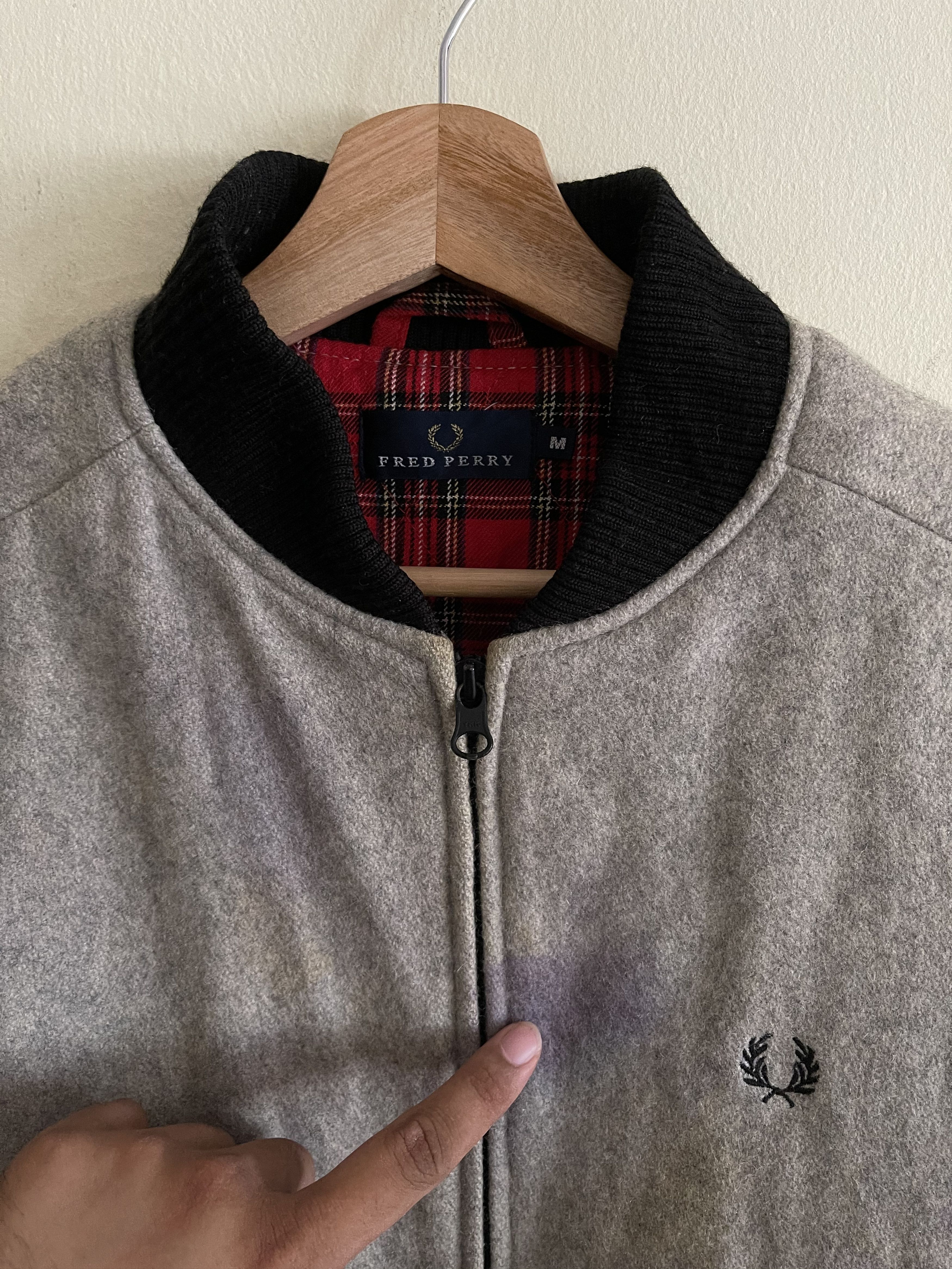 Fred Perry × Vintage Vintage Fred Perry Mini Logo Wool Varsity Jacket Size US M / EU 48-50 / 2 - 2 Thumbnail