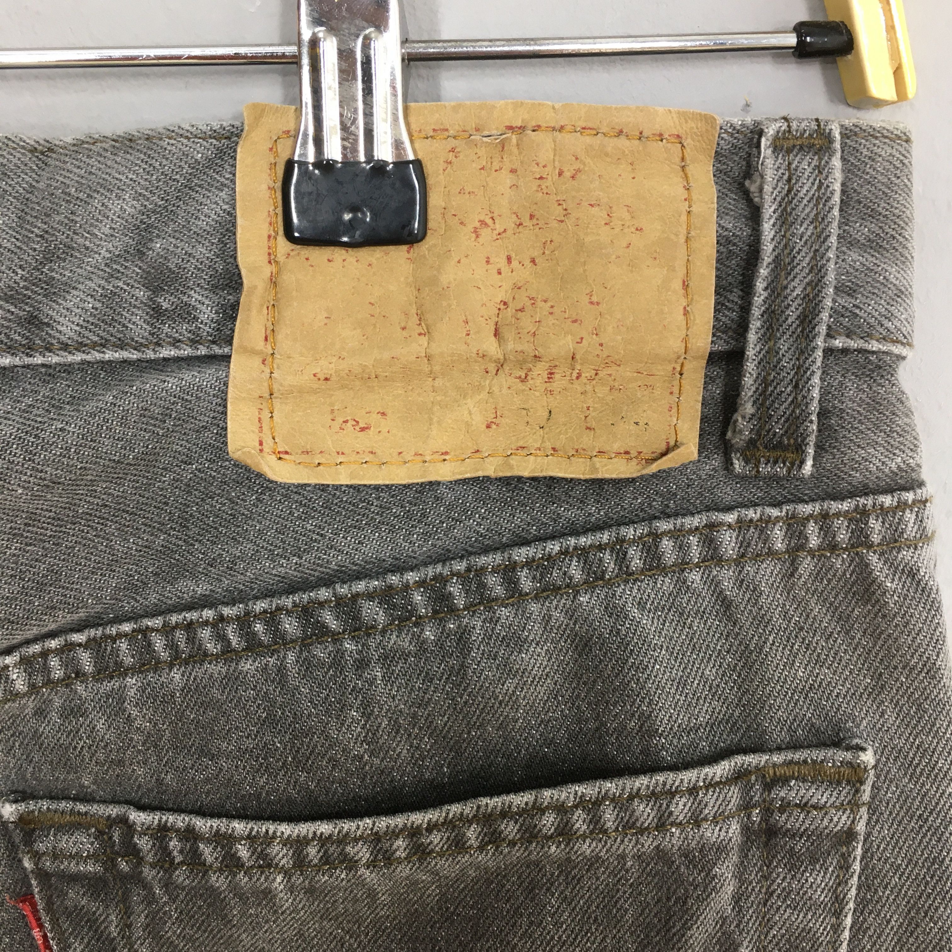 Jean Size 29x34 Vintage 90s Levi's 501 Ash Grey Jeans Size US 29 - 18 Thumbnail