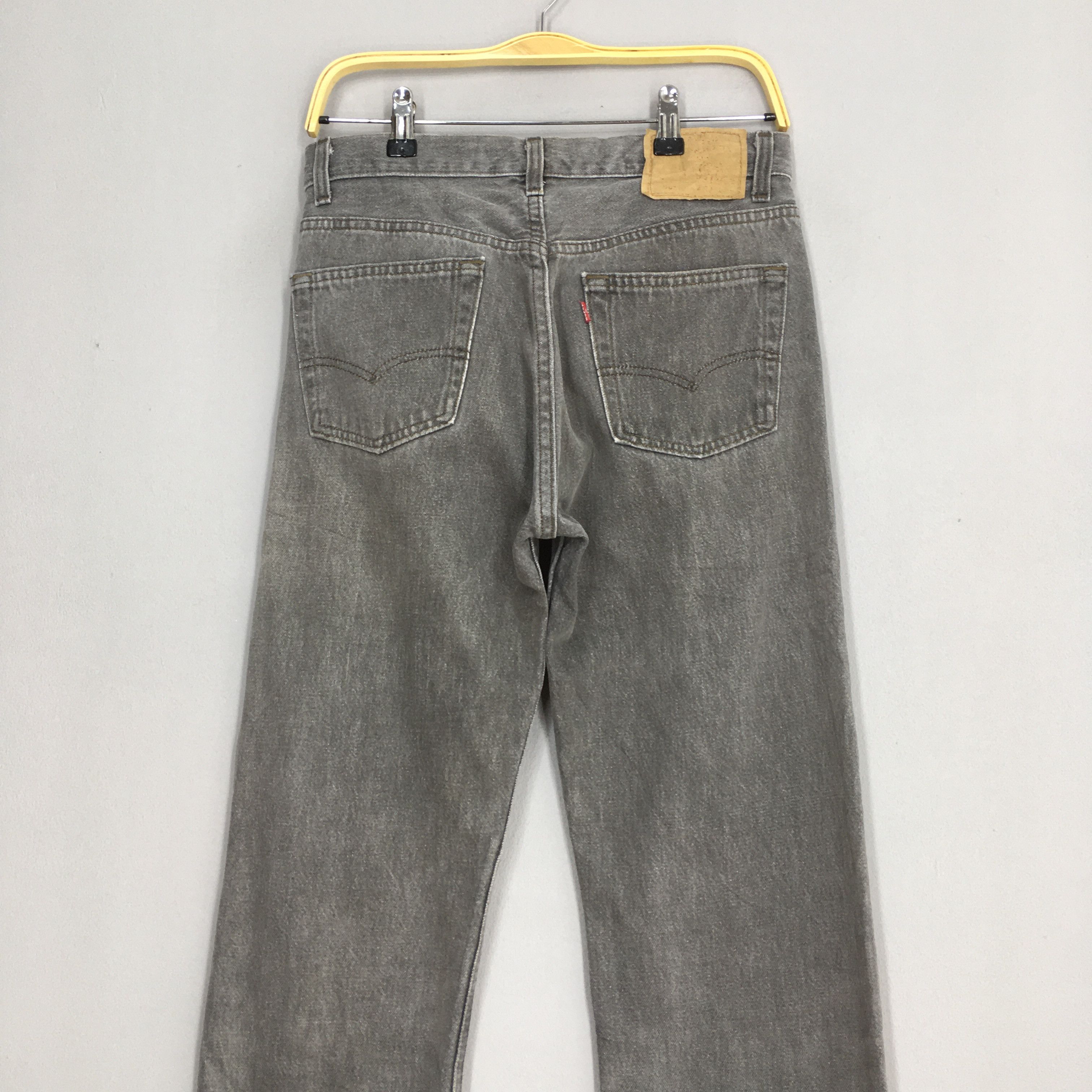 Jean Size 29x34 Vintage 90s Levi's 501 Ash Grey Jeans Size US 29 - 14 Thumbnail