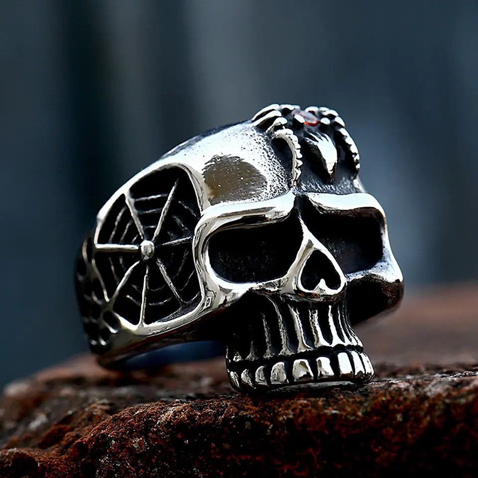 Jewelry Vintage Carved Skull Ring Size ONE SIZE - 4 Thumbnail