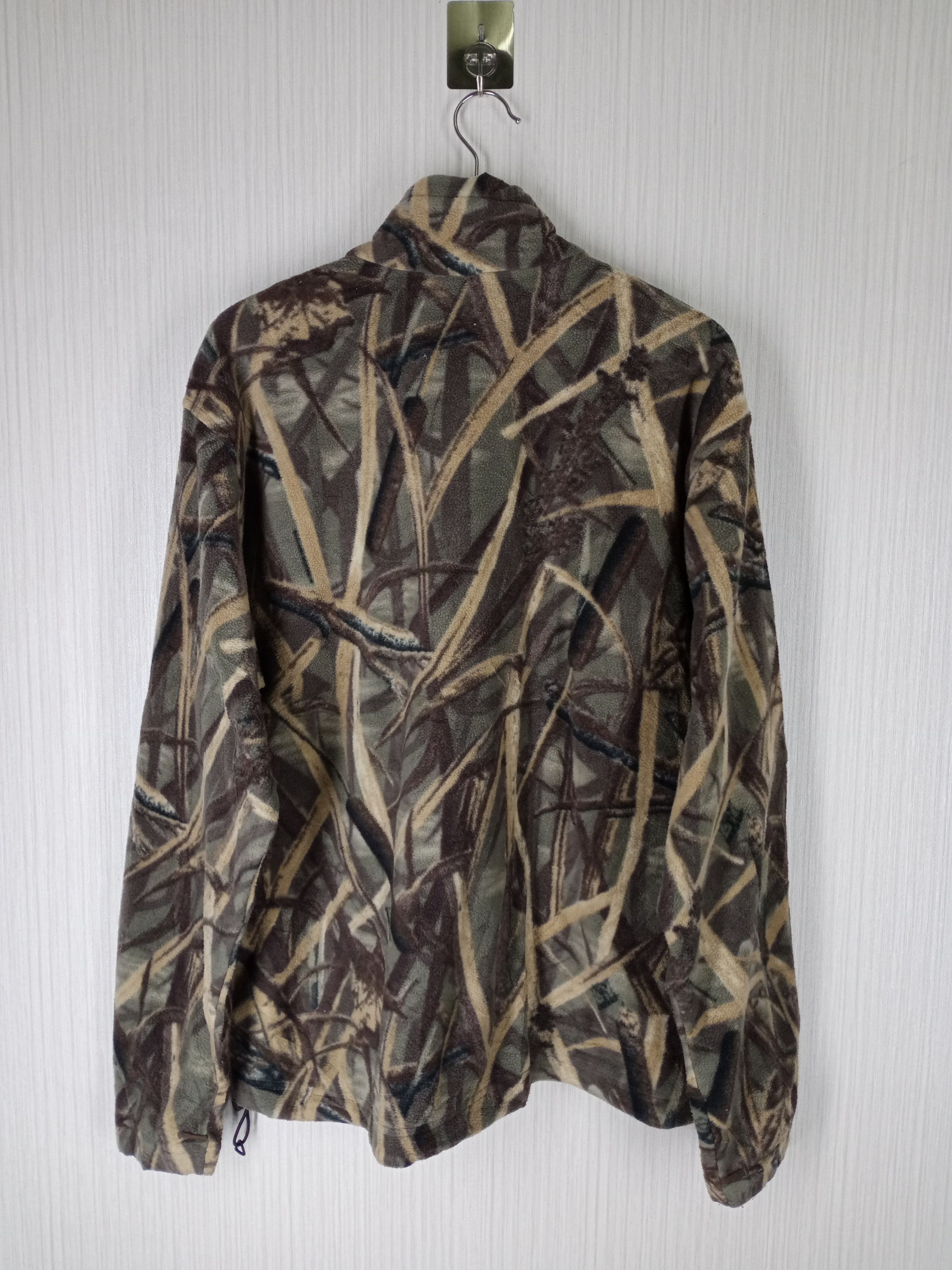 Columbia Vintage Columbia Sportwear Company Camo Fleece Jacket Size US L / EU 52-54 / 3 - 2 Thumbnail