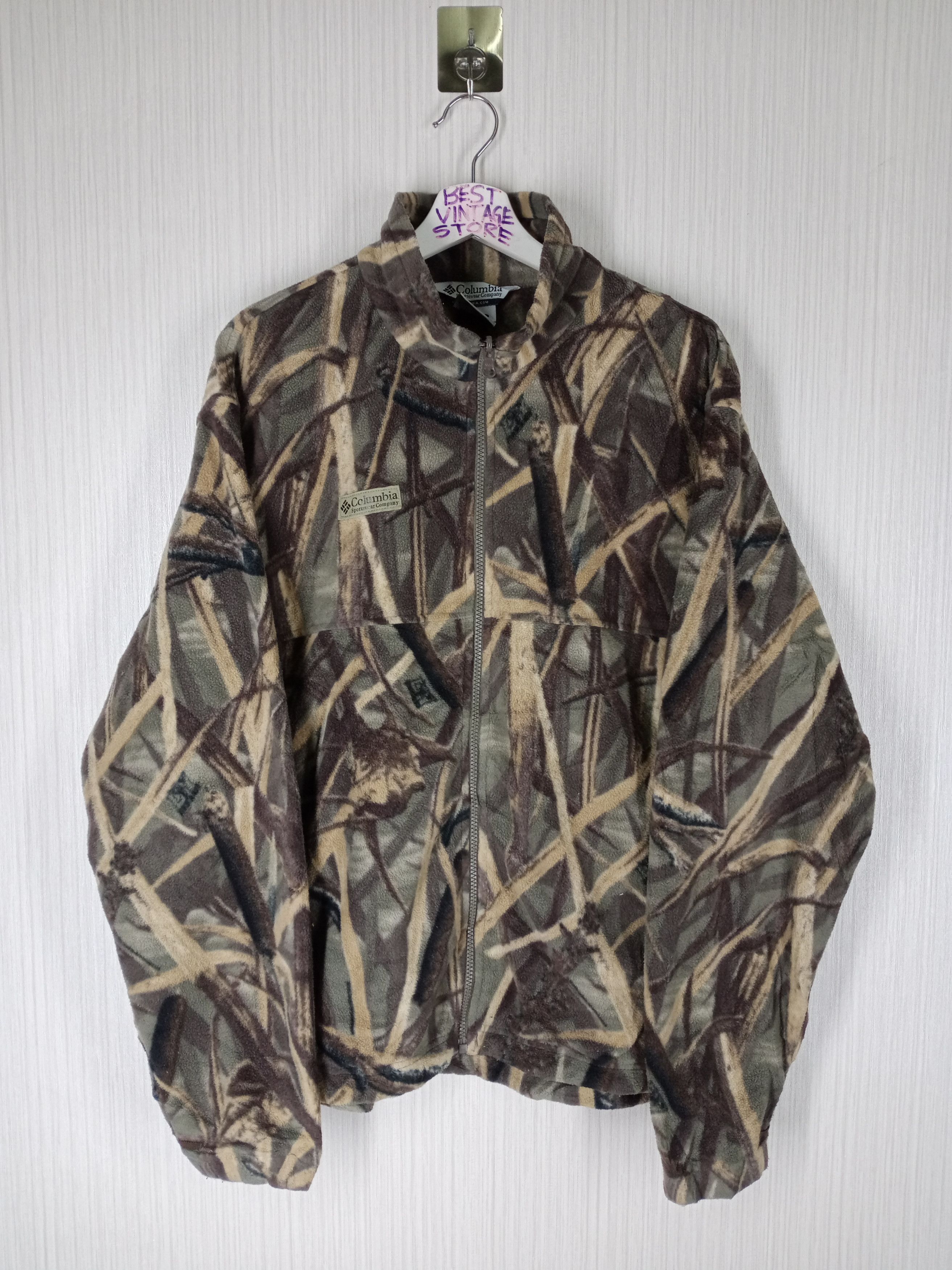 Columbia Vintage Columbia Sportwear Company Camo Fleece Jacket Size US L / EU 52-54 / 3 - 1 Thumbnail