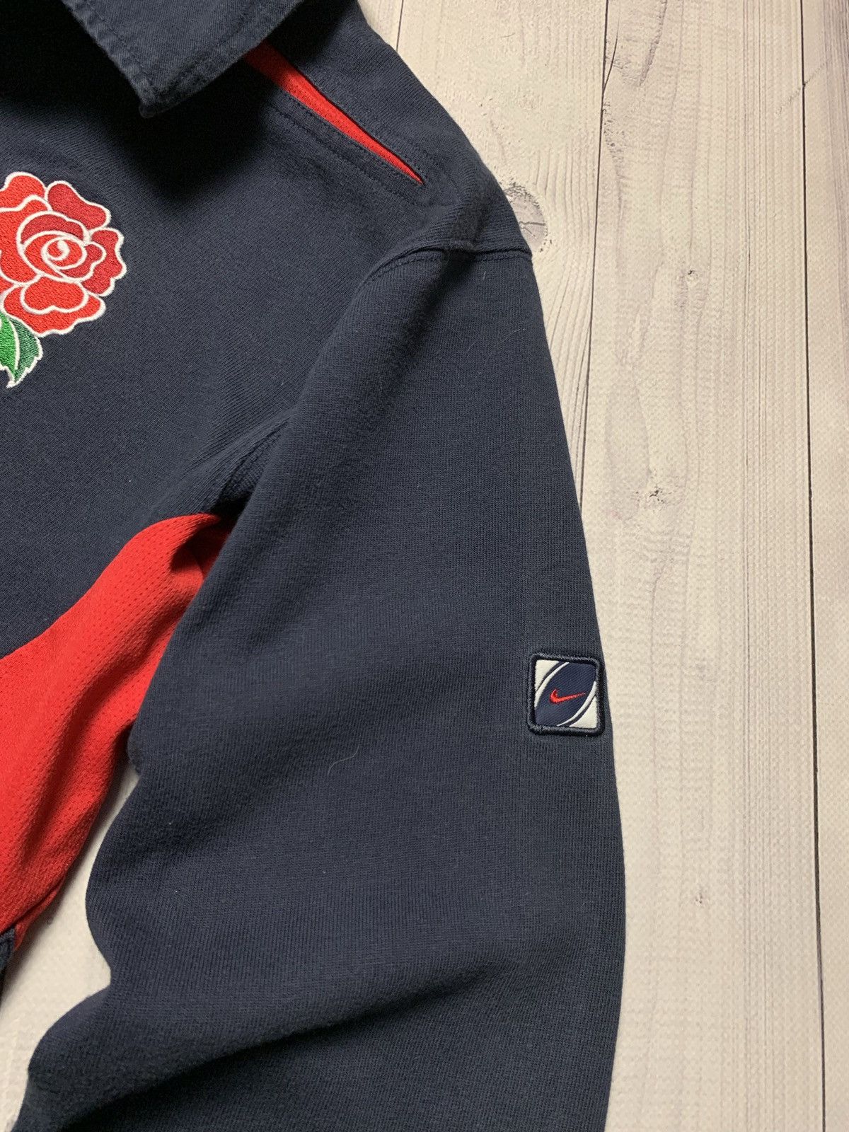 Nike Vintage Nike rugby England jersey long sleeve size M/L Size US L / EU 52-54 / 3 - 4 Thumbnail