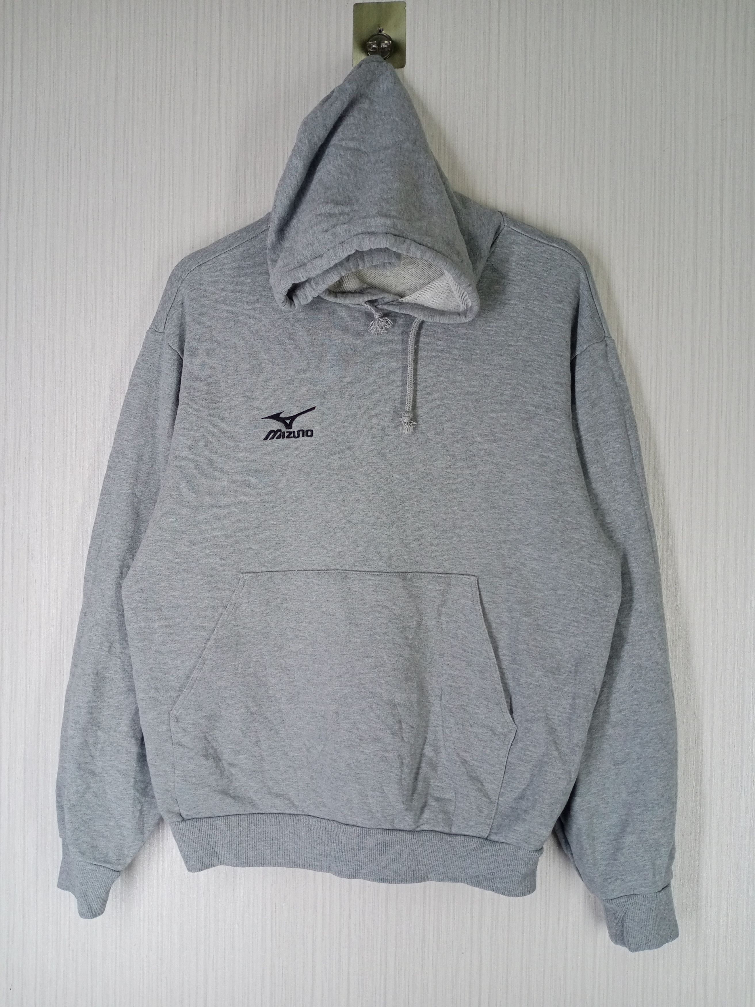 Vintage Mizuno Small Logo Embroidered Hoodie