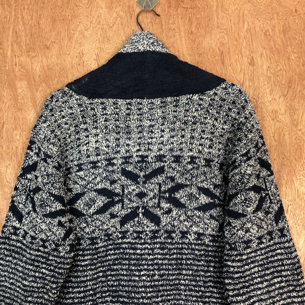 Beverly Hills Polo Club DLL Beverly Hills Polo Club Knitwear cardigan navajo#c818 Size US L / EU 52-54 / 3 - 12 Thumbnail