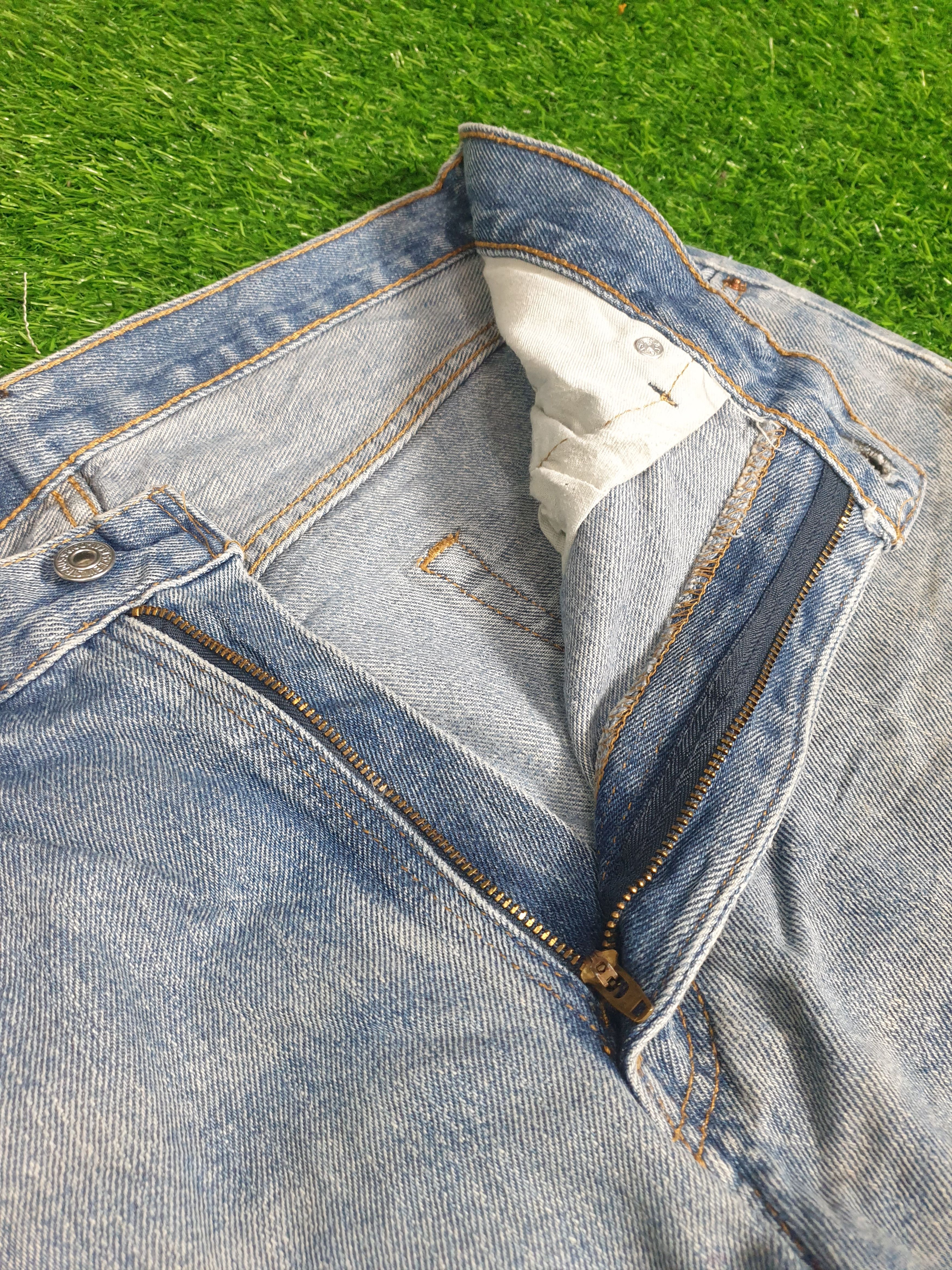 Levi's Vintage LEVIS 550 Sun Faded Light Size 34X32 Jeans L0105 Size US 34 / EU 50 - 10 Thumbnail