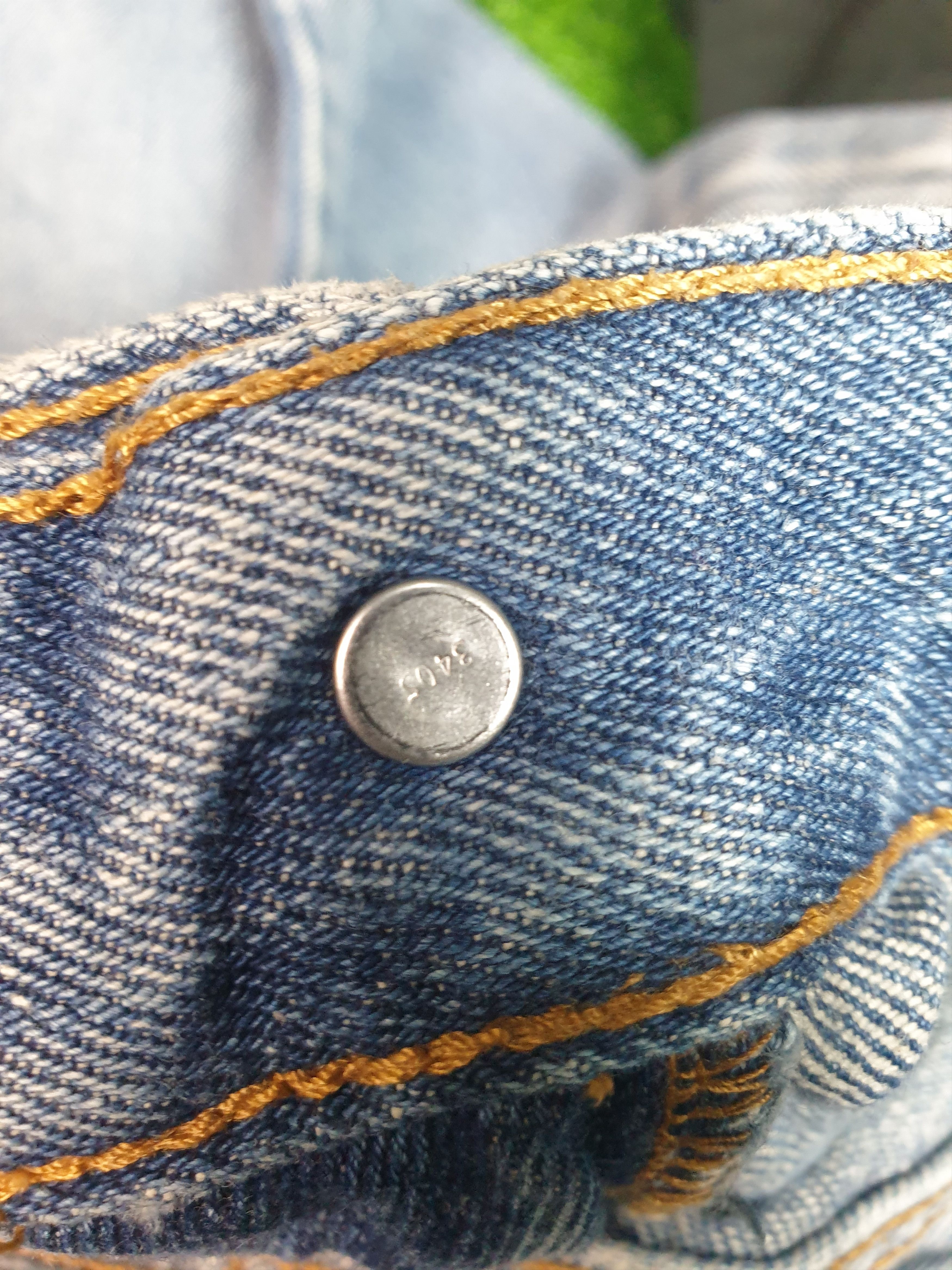 Levi's Vintage LEVIS 550 Sun Faded Light Size 34X32 Jeans L0105 Size US 34 / EU 50 - 13 Thumbnail