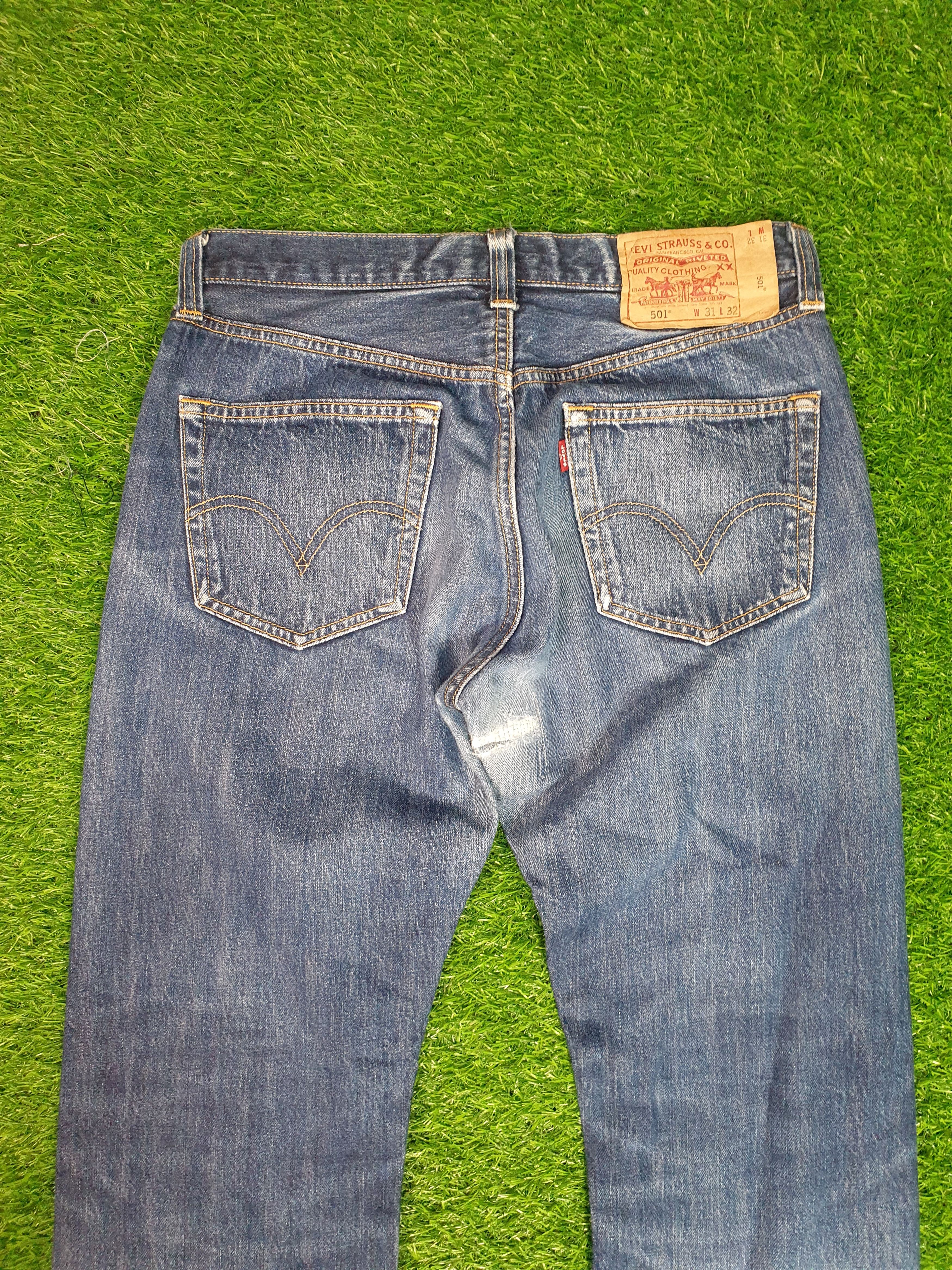Levi's Vintage LEVIS 501 Stone Wash Distressed 31X30 Jeans L0187 Size US 31 - 6 Thumbnail