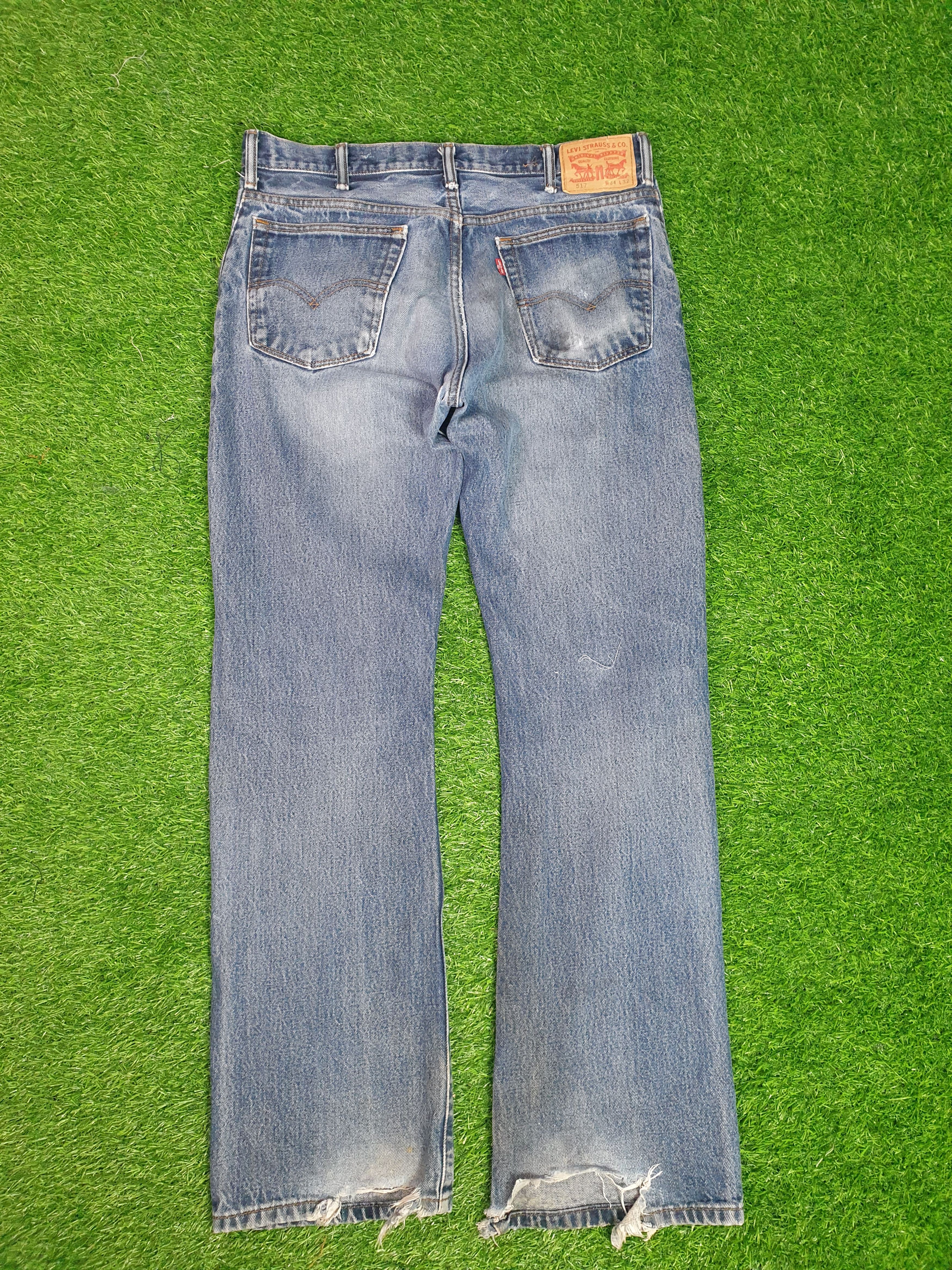 Levi's LEVIS 517 Medium Wash Flare Distressed 35X33 Jeans L0188 Size US 35 - 2 Thumbnail