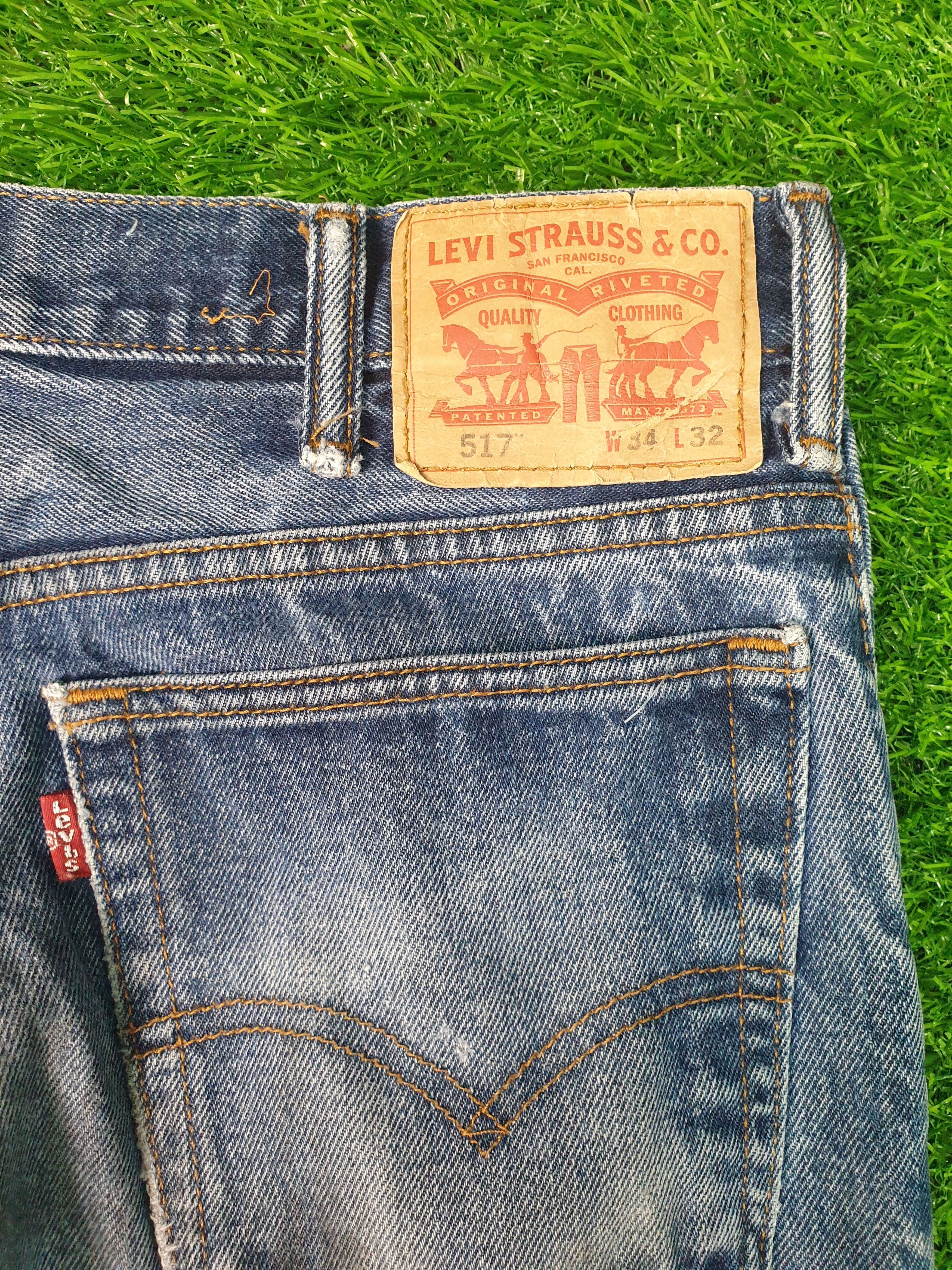 Levi's LEVIS 517 Medium Wash Flare Distressed 35X33 Jeans L0188 Size US 35 - 11 Thumbnail