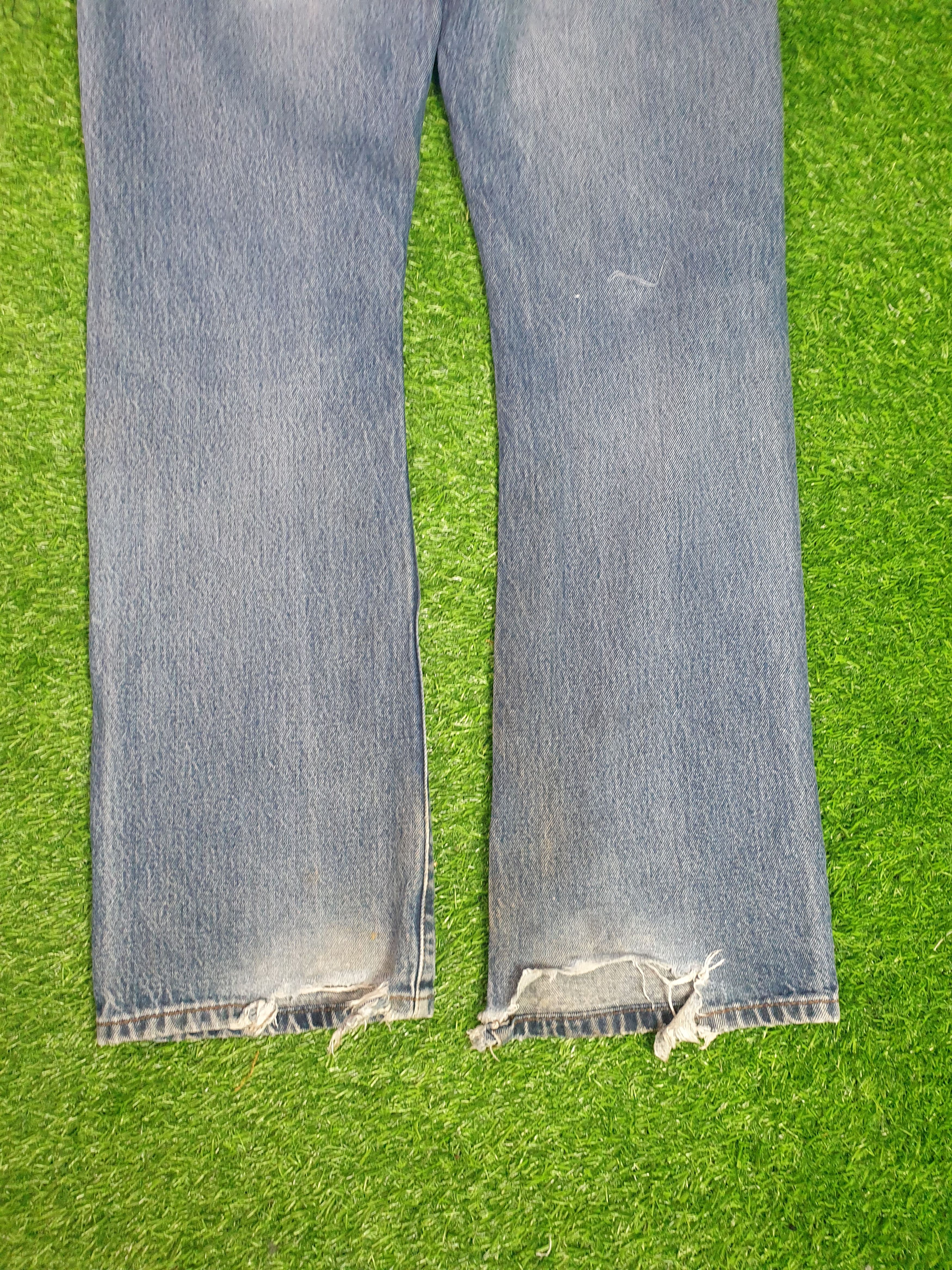 Levi's LEVIS 517 Medium Wash Flare Distressed 35X33 Jeans L0188 Size US 35 - 4 Thumbnail